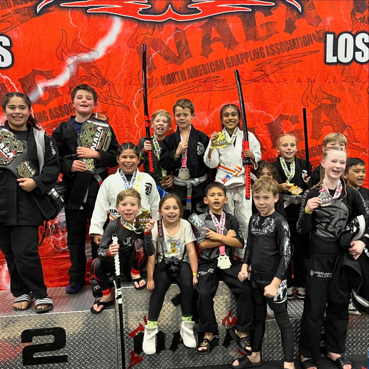 Another successful kids tournament!!
Our competition kids team is doing great and so many new tournaments coming!! 👋🏼👋🏼👋🏼
#buildingchampionsforlife #morumbijiujitsufamily🇺🇸🇧🇷 #ryangracielegacy