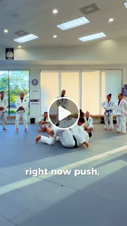 🥋Check out this Self-Defense Technique