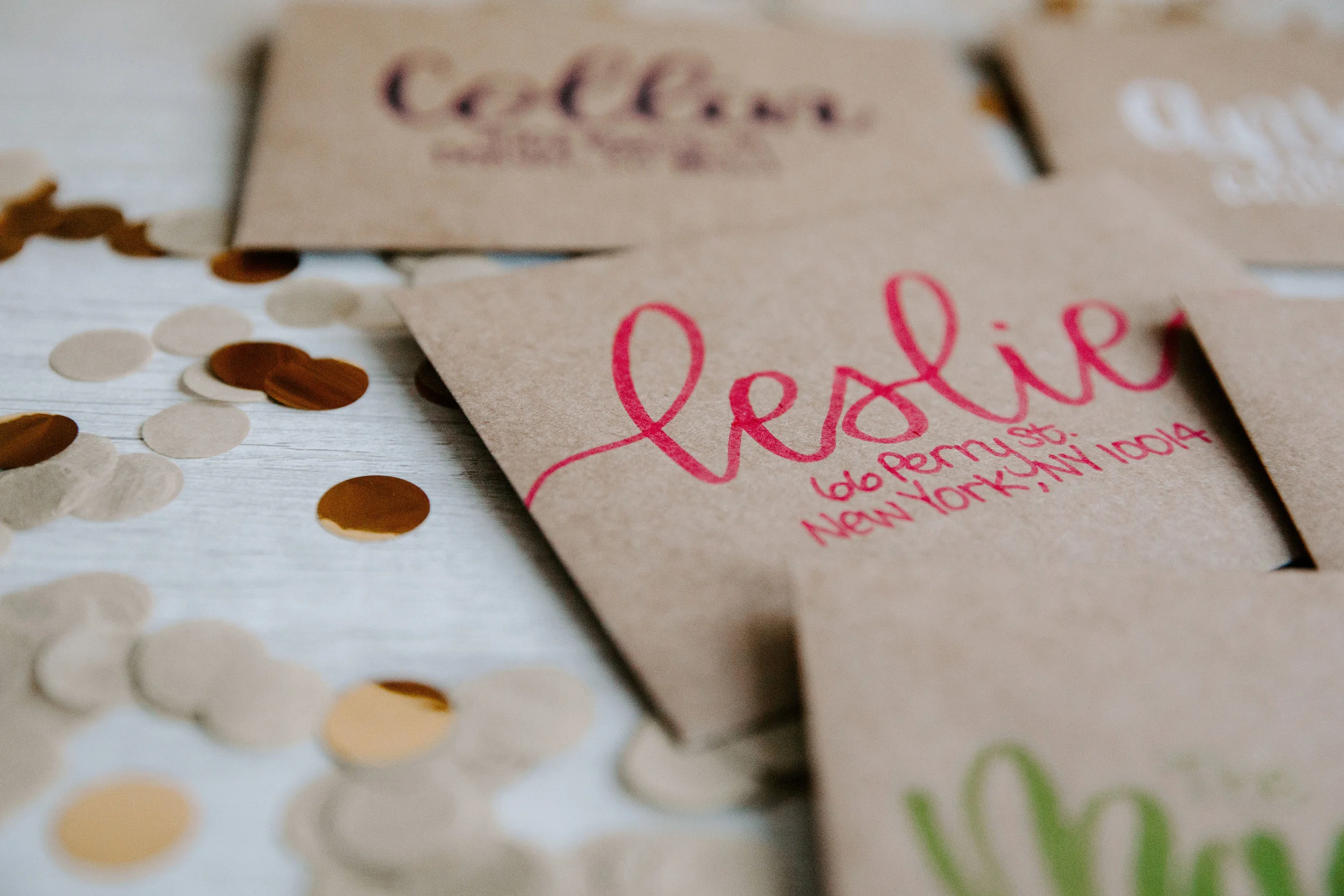 signature Leslie close up.jpg