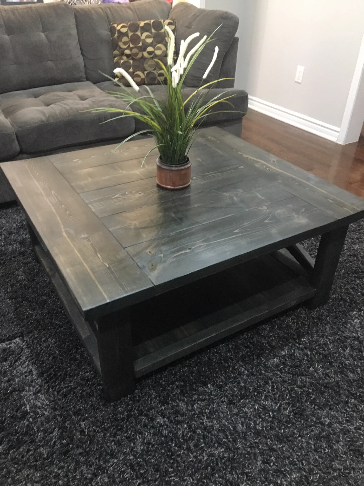  Size 40” x 37” x 18” wide board  