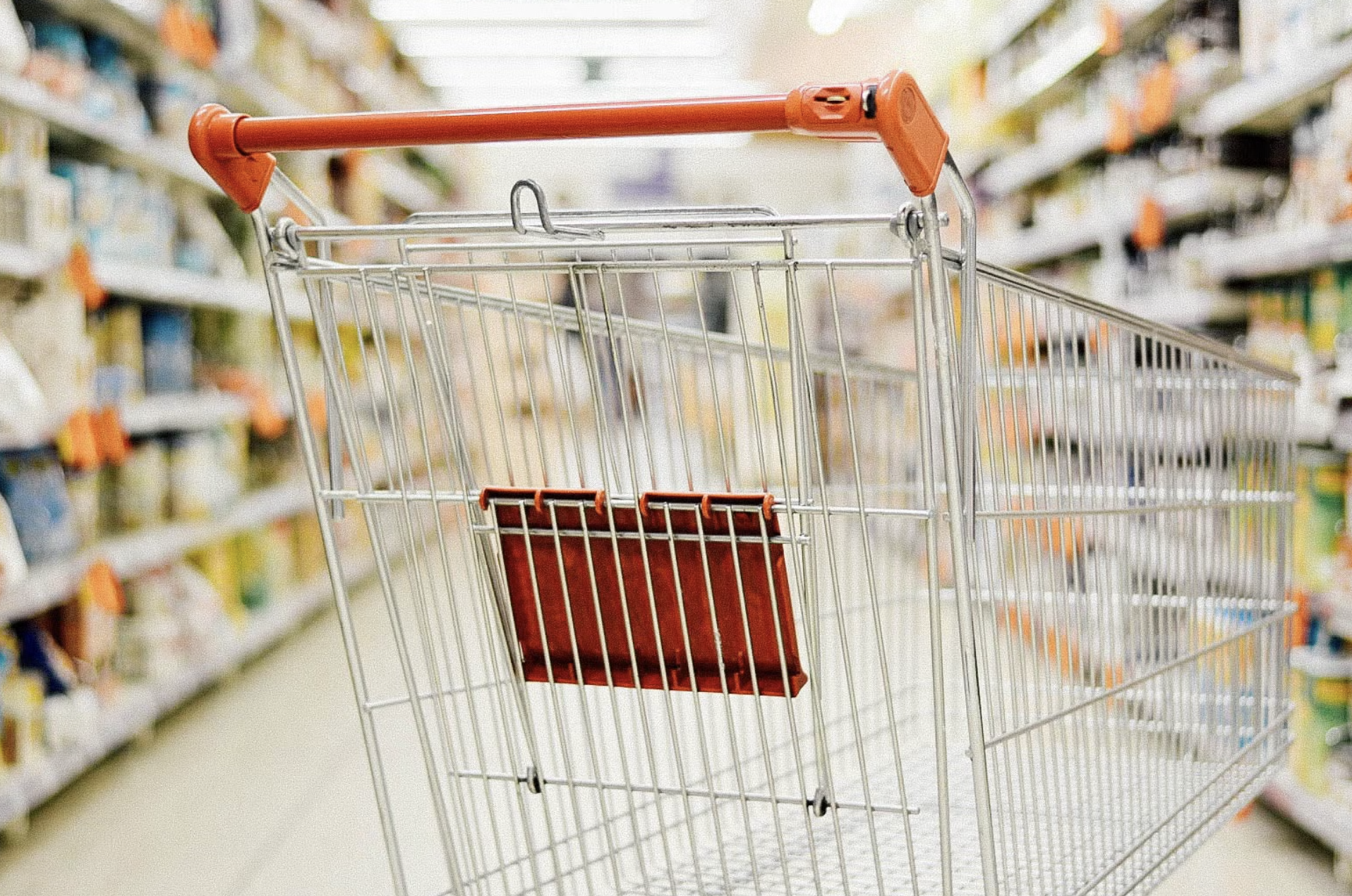 Slate: The Miles to the Grocery Store Got Longer This Year