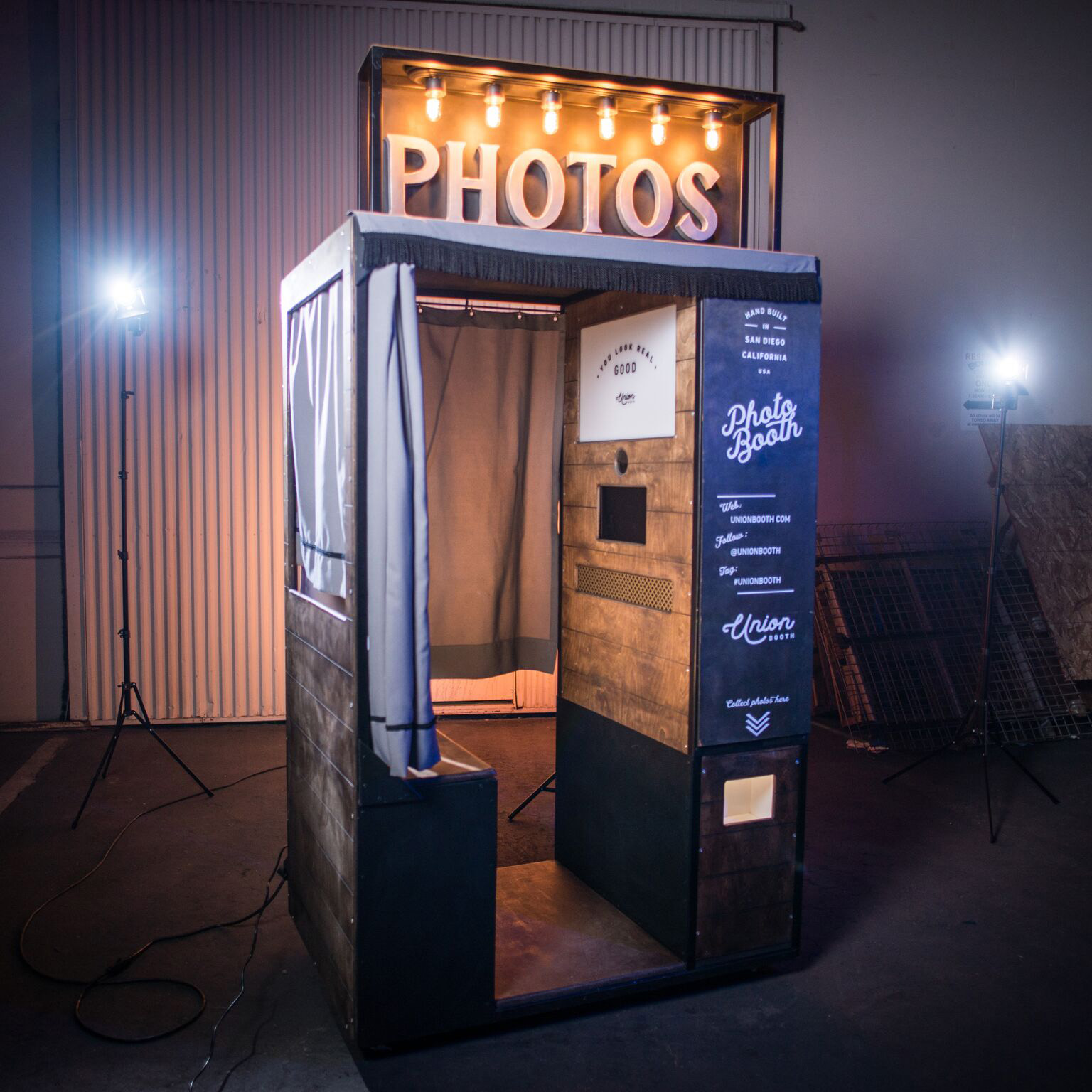 Social Booth Rental