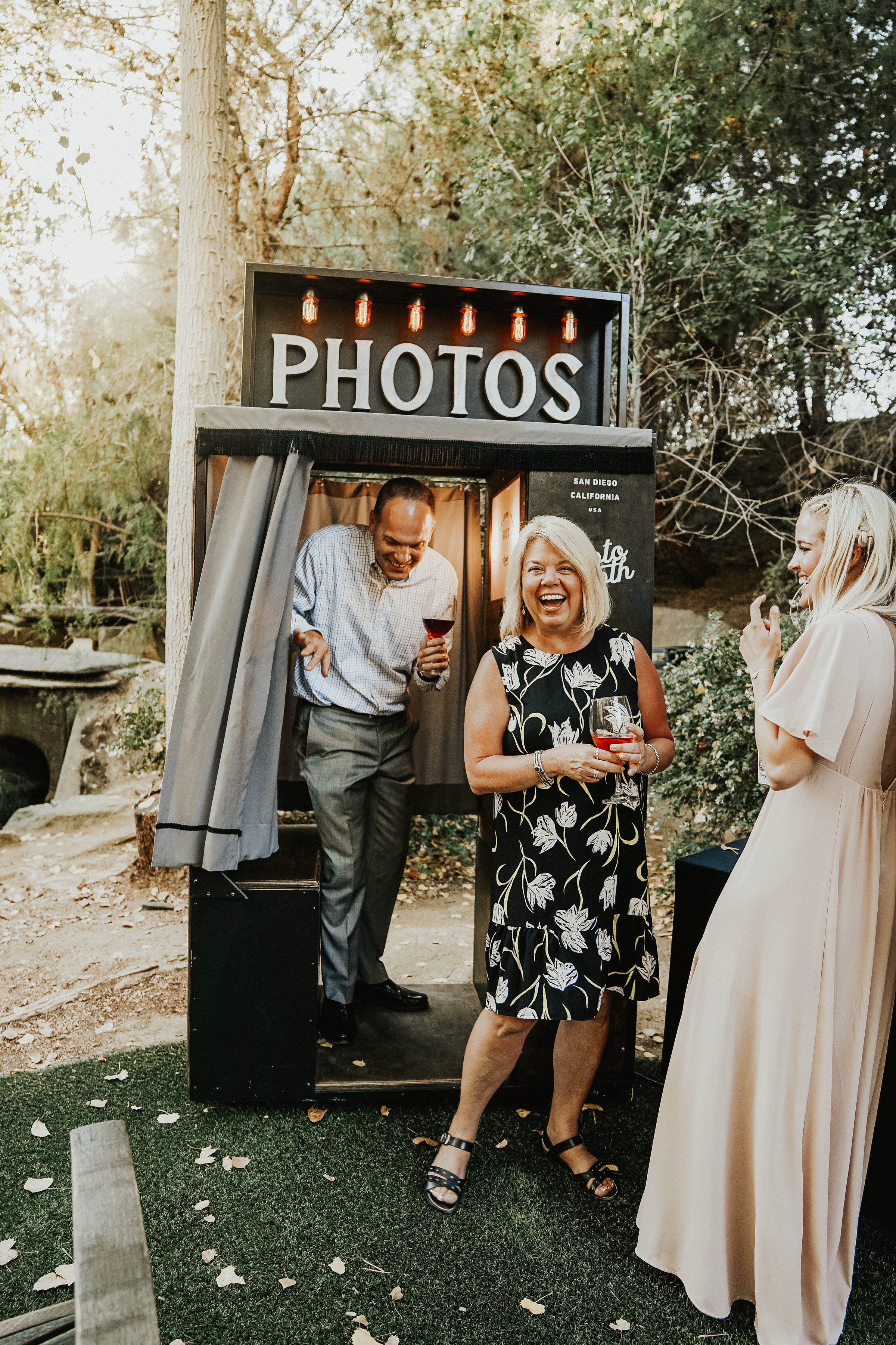 Vintage style wedding photo booth by Union Booth California
