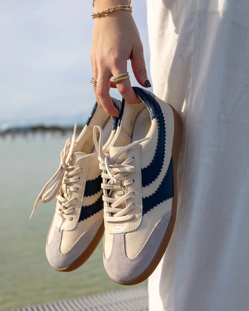 Clean, classic, and made for everyday wear 👟✨
The Dolce Vita Merit Sneakers are the kind of pair you&rsquo;ll keep reaching for &mdash; easy to style, comfortable for all-day wear, and polished enough to elevate a casual look. From coffee runs to wa