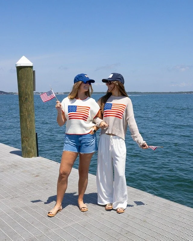 Red, white &amp; cute! ❤️🤍💙
Your Memorial Day Weekend outfit is waiting at Envie &mdash; from beach days to sunset dinners, we&rsquo;ve got the red, white &amp; blue looks you&rsquo;ll live in all weekend long. Shop Pensacola Beach favorites in-sto