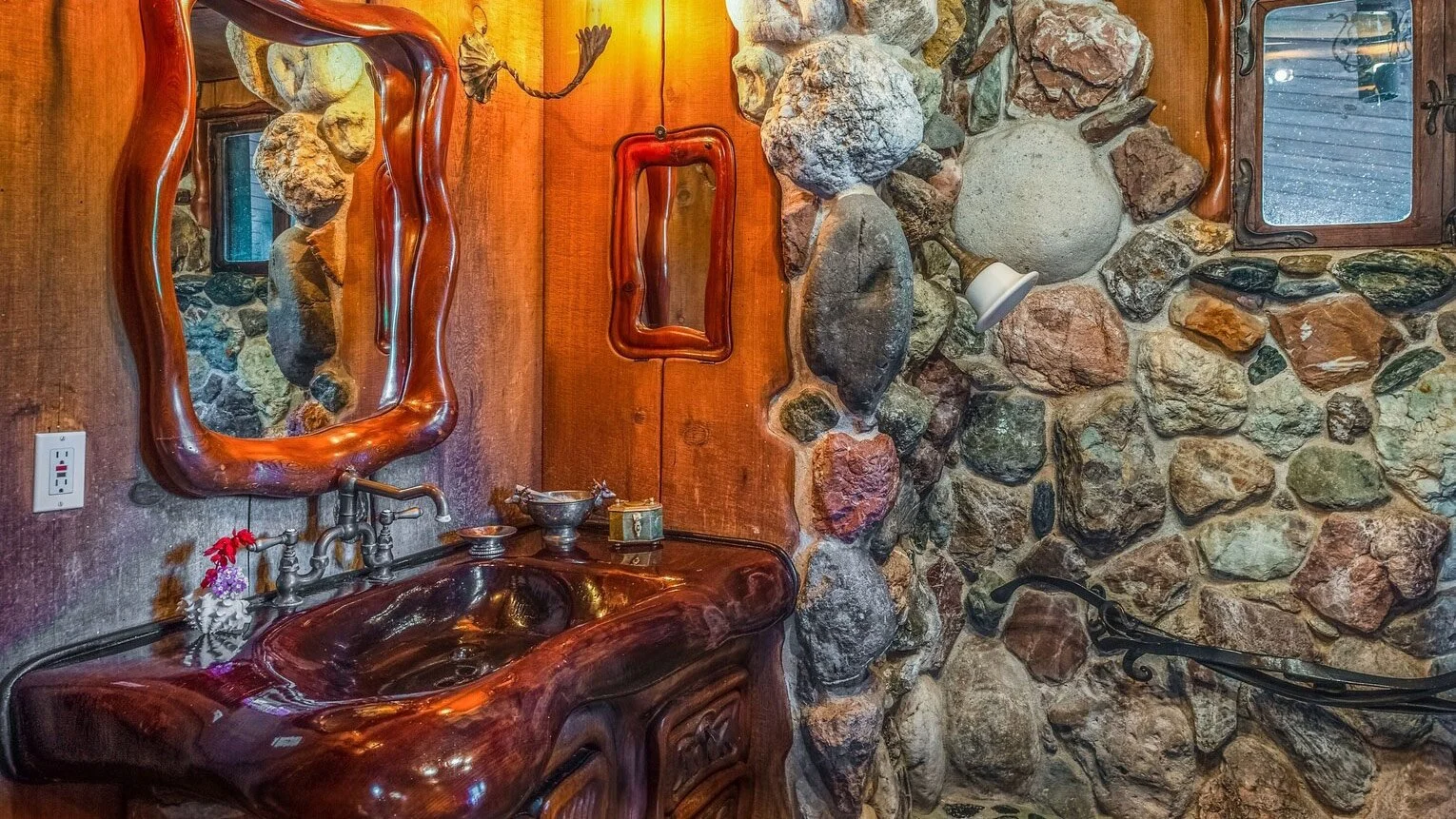 EXP-bathroom.jpg
