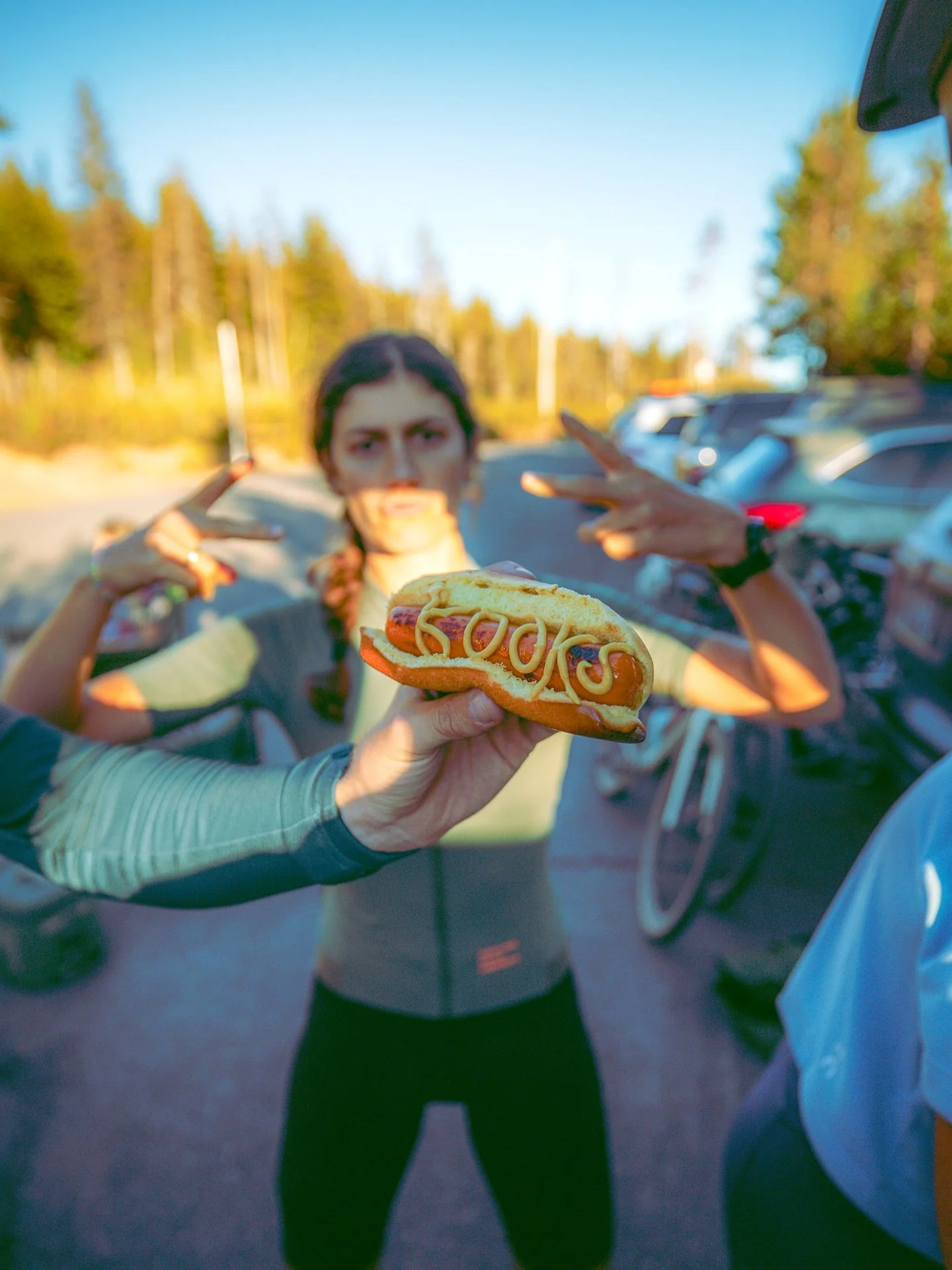 BUTTE BASH #2 RECAP 🔁

alpine season is here &amp; it felt guu&uuml;d to be on top of tumalo last thursday for butte bash 2 of 4!! buncha kooks pushed their way up, cheered on their fellow kooks at the finish, and trotted down together to a proper p