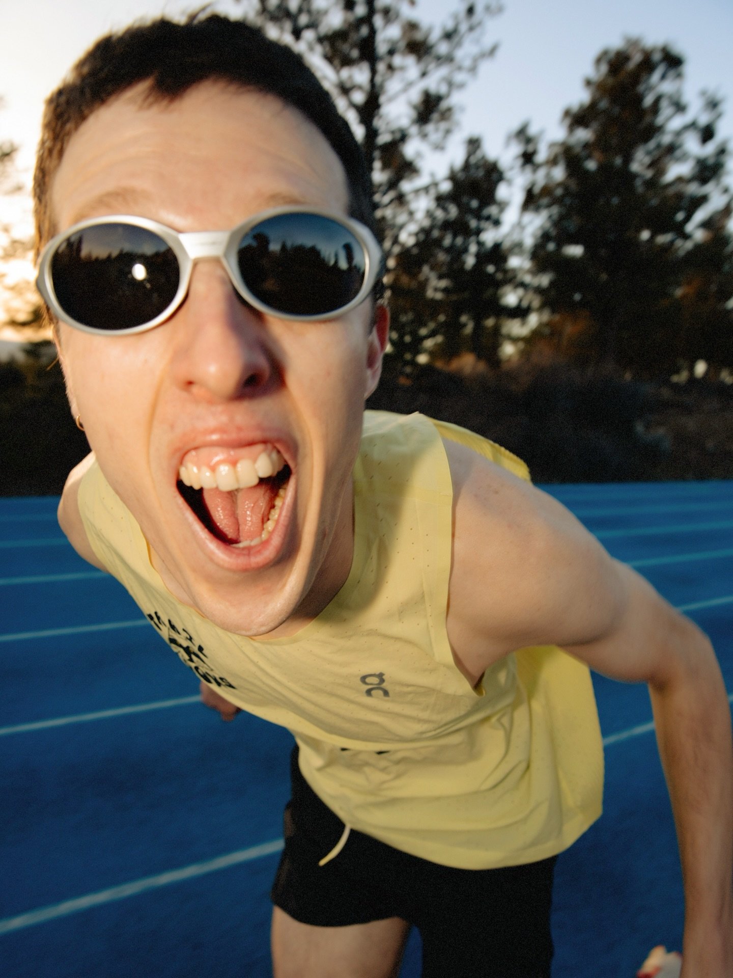 ONE WEEK AWAY! 

we&rsquo;re one week out from the first annual KOOK CLASSIC, a track meet hosted by @thetrailkooks &amp; supported by @on. 

there&rsquo;s 5 days left to register for this free, unsanctioned night of racing on Thursday, April 9, incl