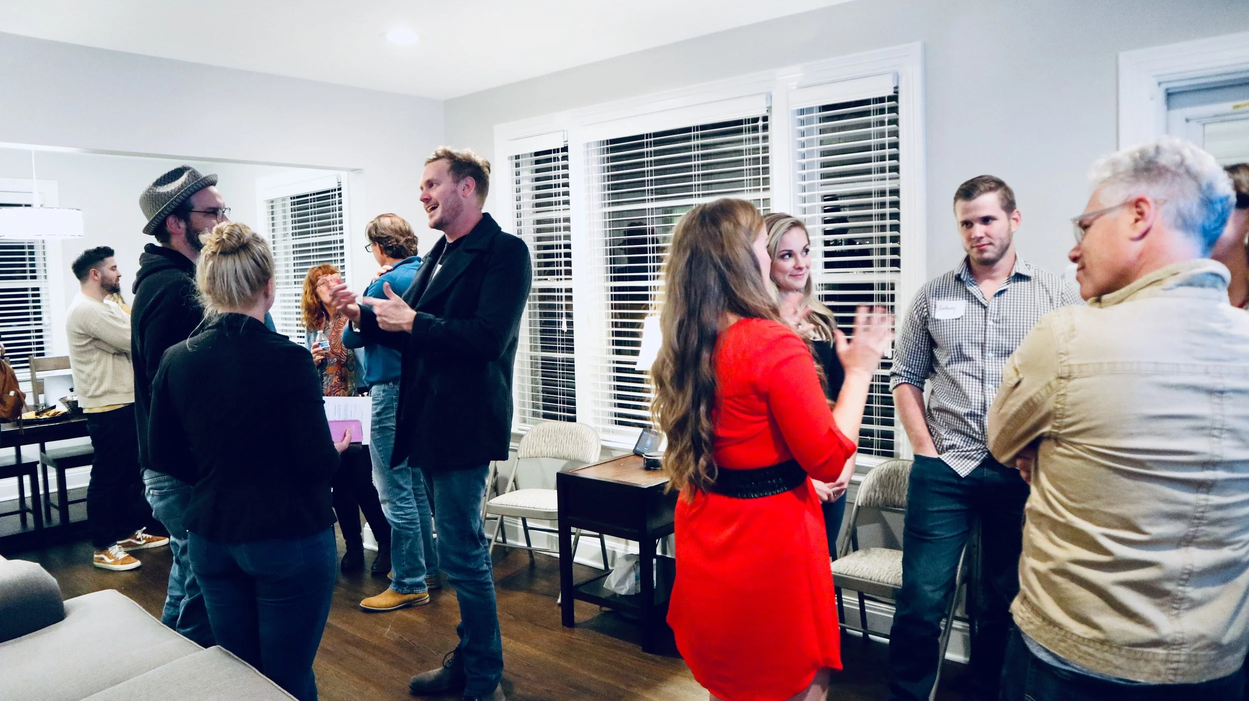NewcomerDinner5.jpg