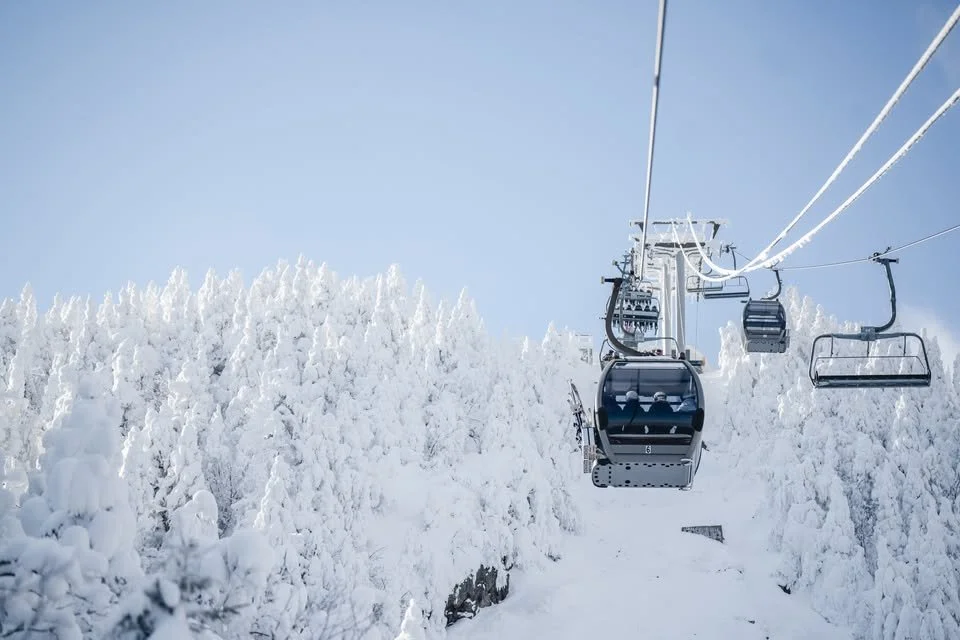 Profite de l'hiver au Mont Orford 
