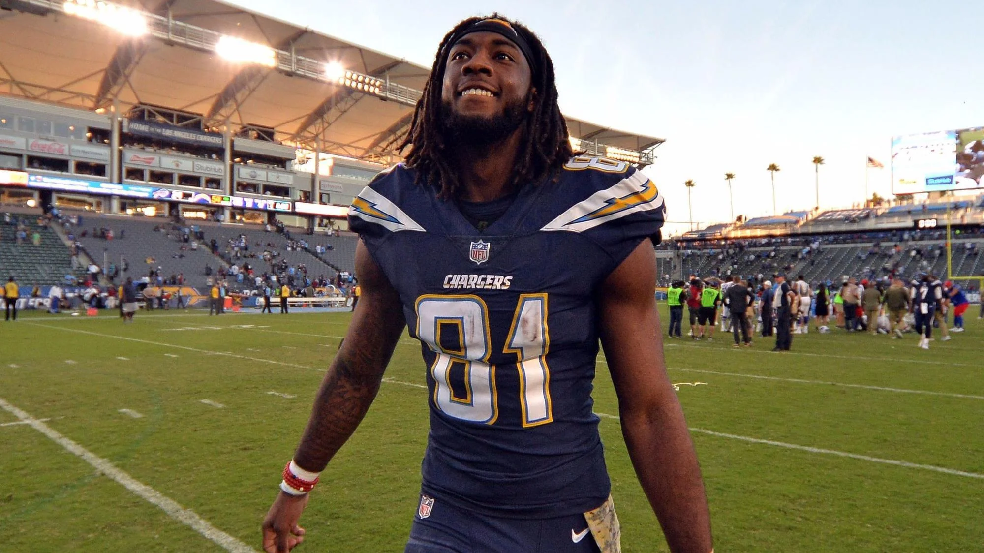 sd-sp-chargers-mike-williams-acl-20171124.jpg