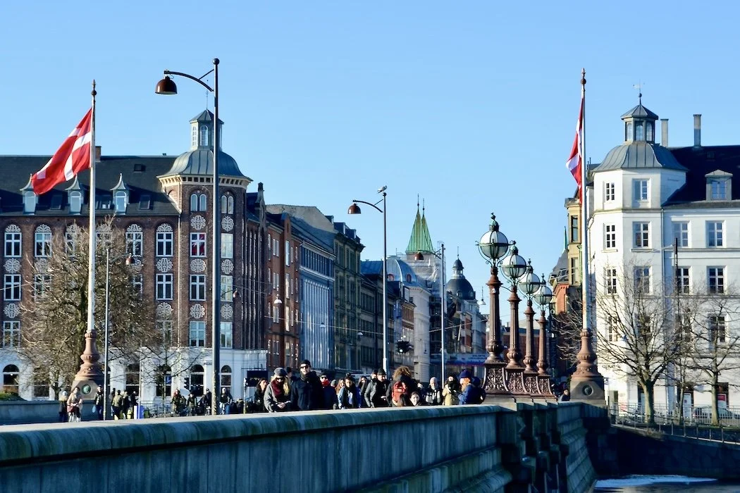 Queen Louises Bridge 2.JPG