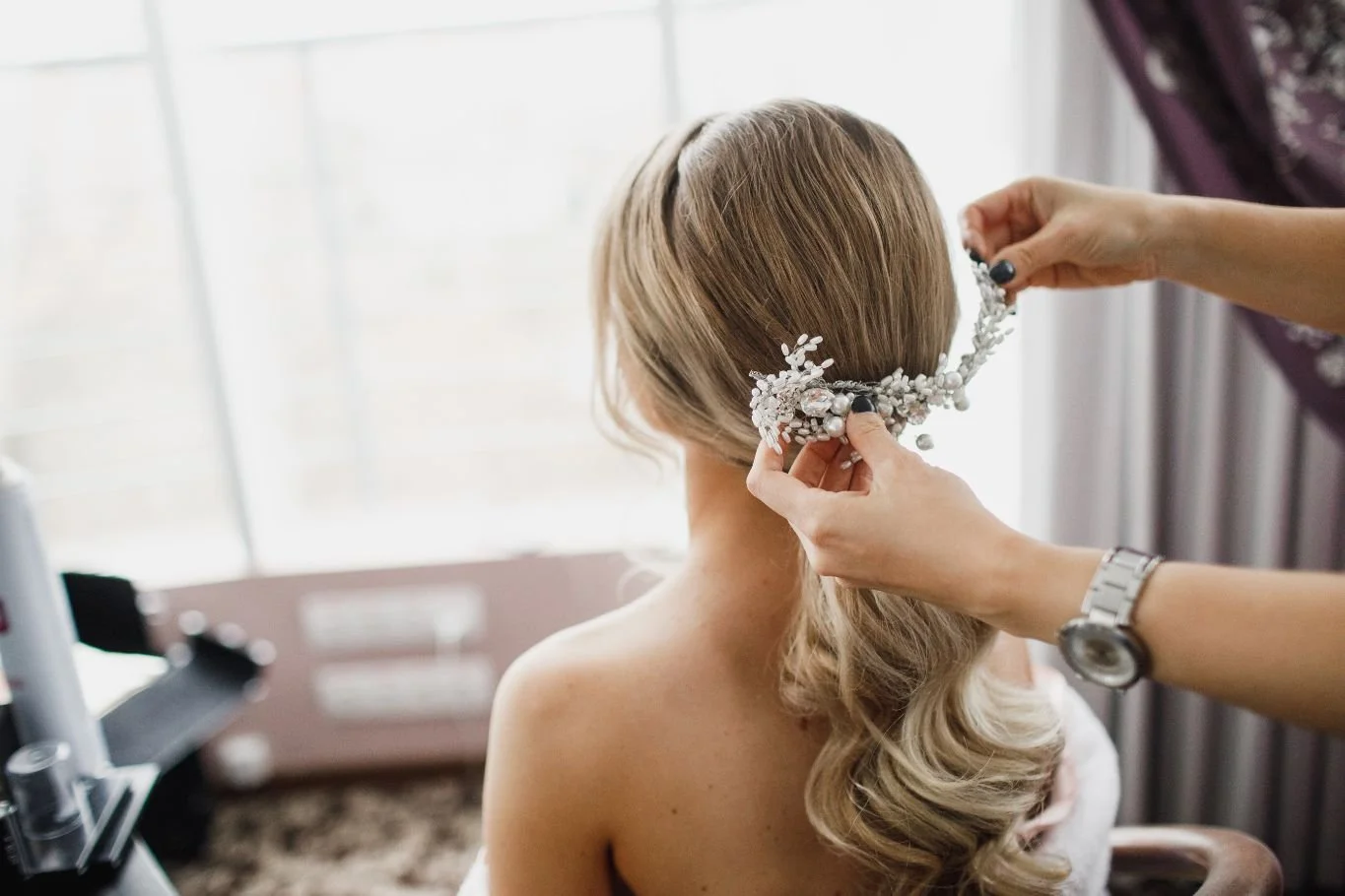 5 Tips for Choosing Your Bridal Hair Accessories