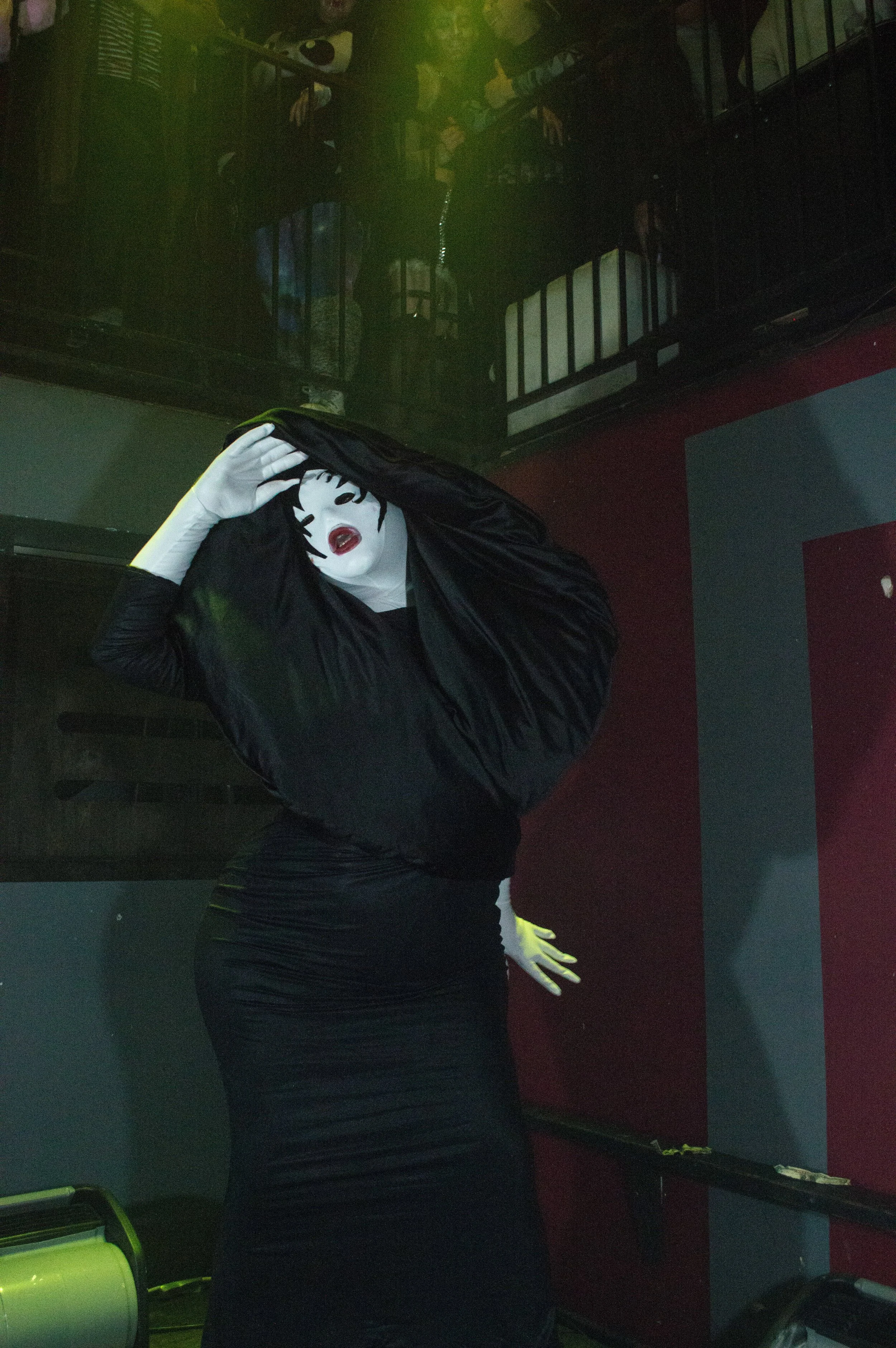 Titanica Da Barge.JPG