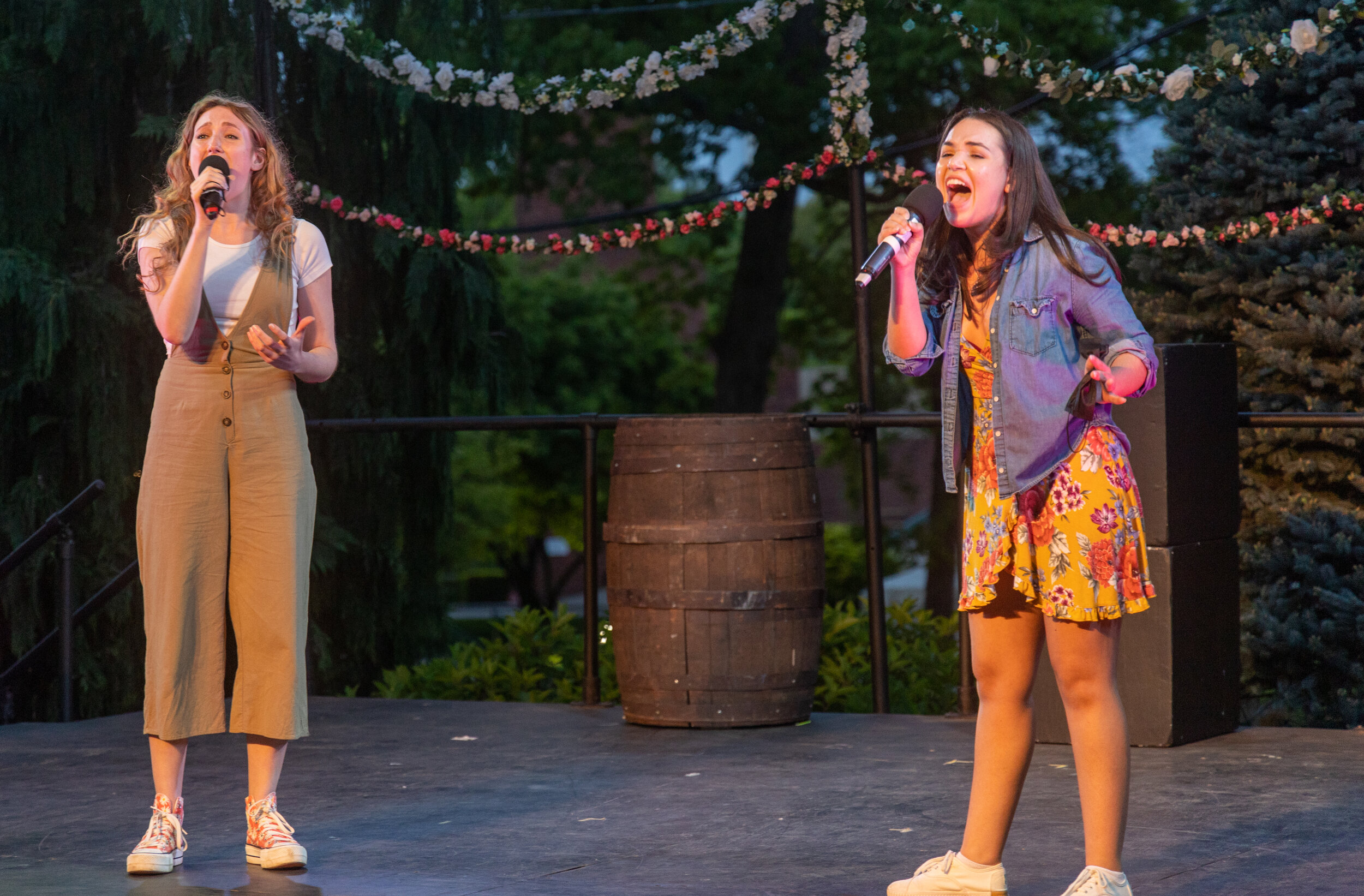 Senior Showcase 2021-25.jpg