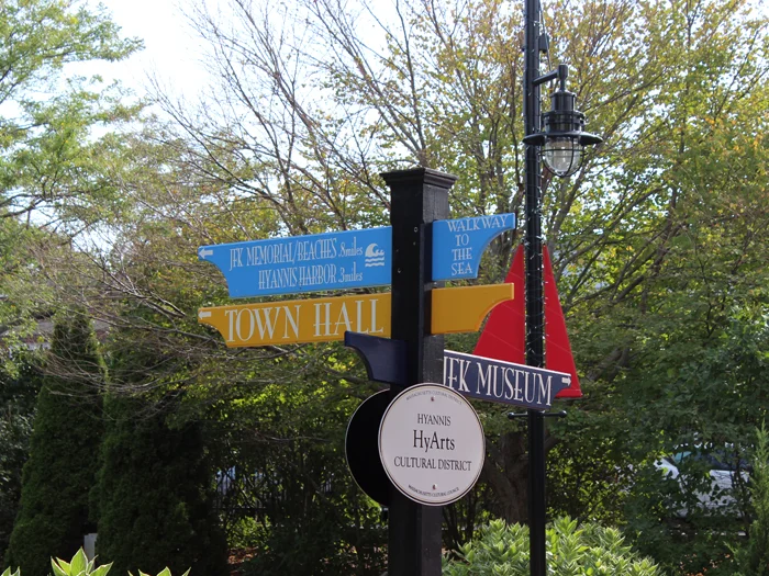 Hyannis Main street