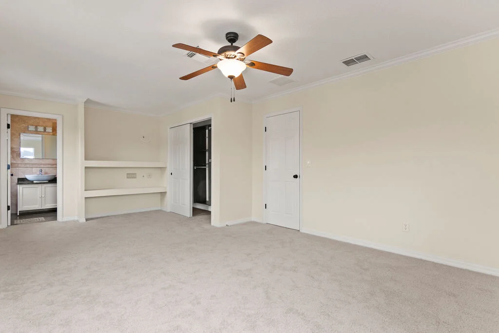 _Framedlistings_2019-32.jpg