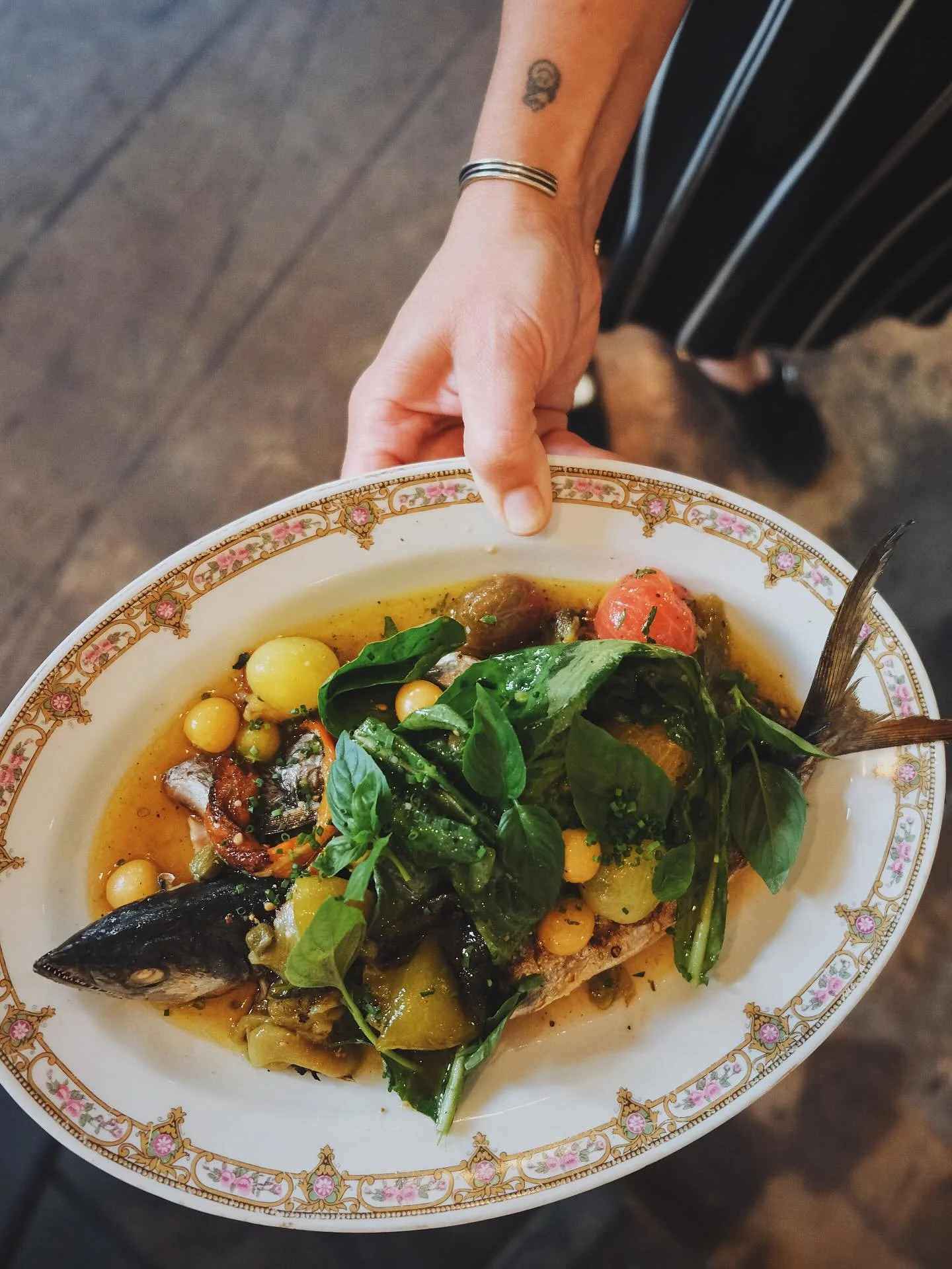 grilled mackerel with the summers best farmstand treats✨✨
.

grilled mackerel, confit tomatoes, ground cherries, shishitos, tomato vin
.

beautiful photo by
📷 @storiedmarketing
.

#summer
#latesummer
#pec
#bloomfield
#tomatoes
#mackeral
#visitthecou