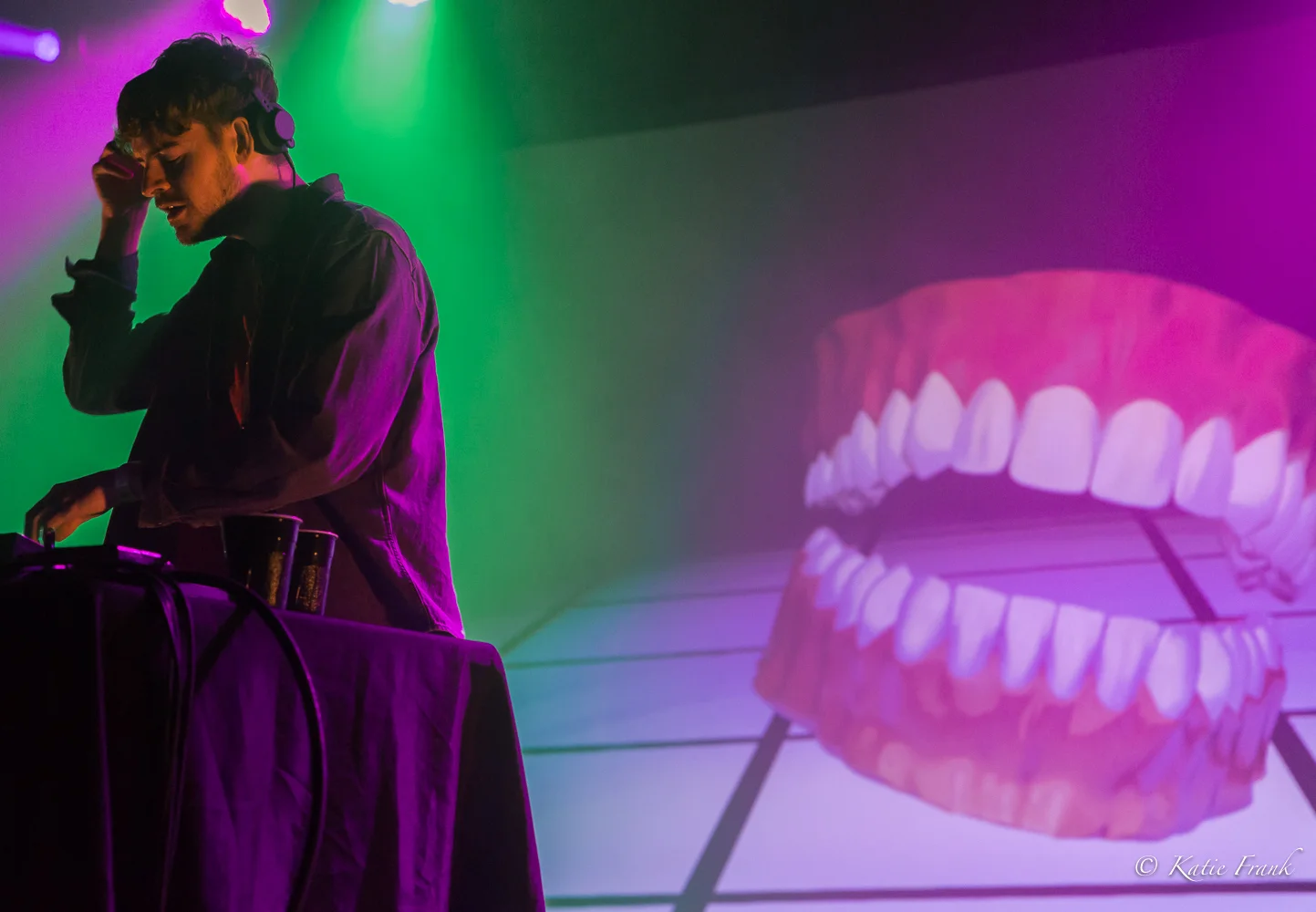 Ryan Hemsworth-2.jpg