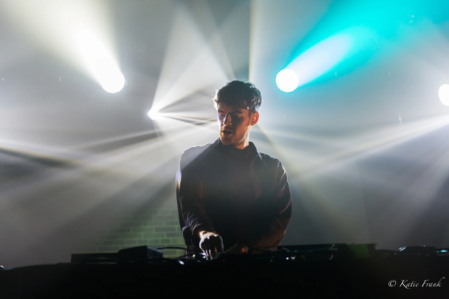 Ryan Hemsworth-9.jpg