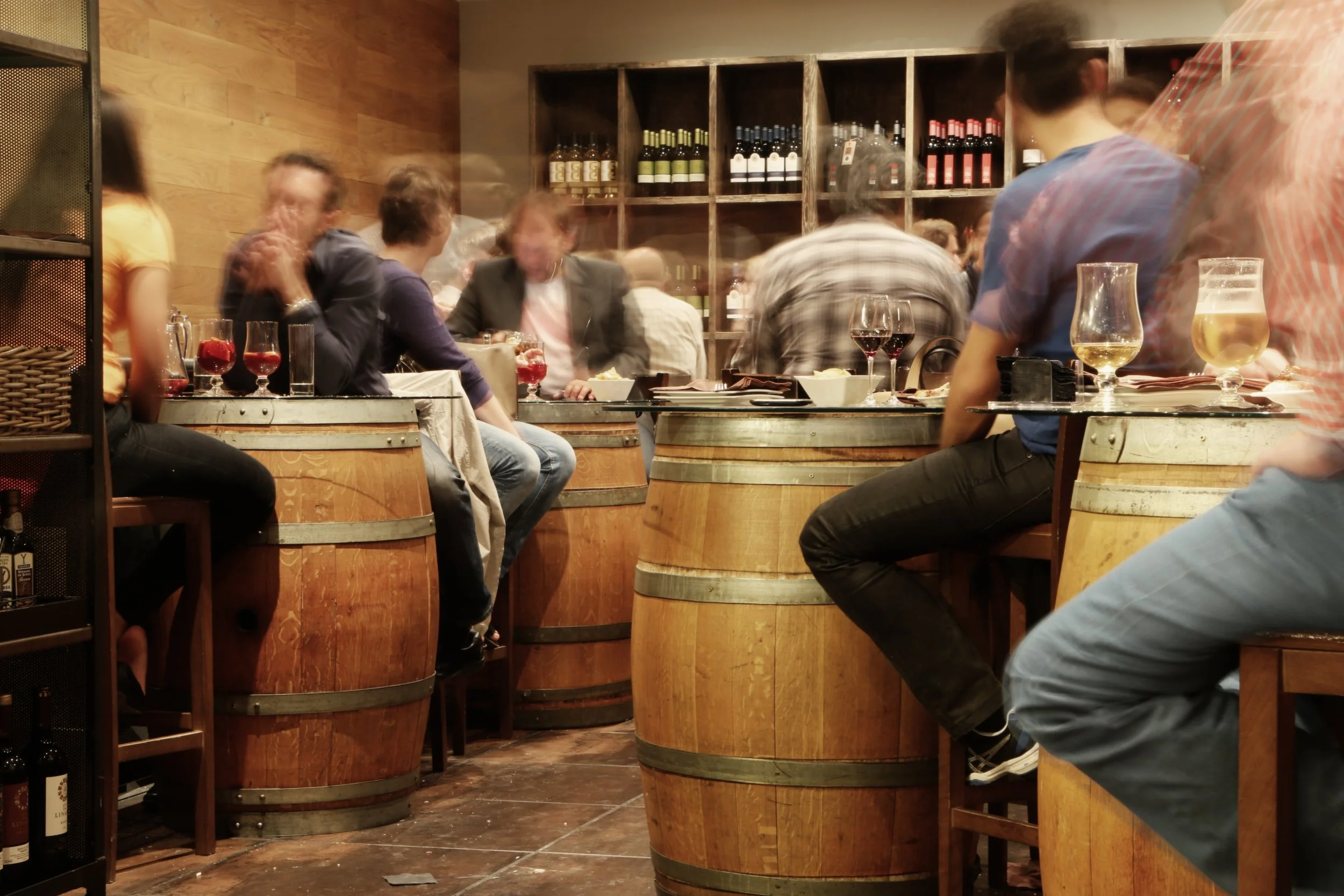 alcohol-alcoholic-bar-3540.jpg