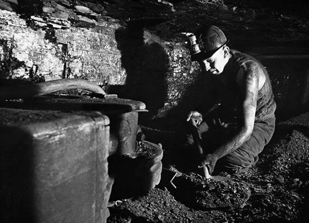 digging-coal-in-ashington-colliery-photo-u1.jpeg