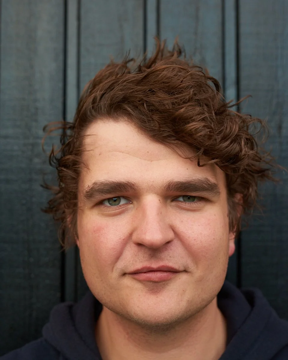 Daěvur Headshot.jpg