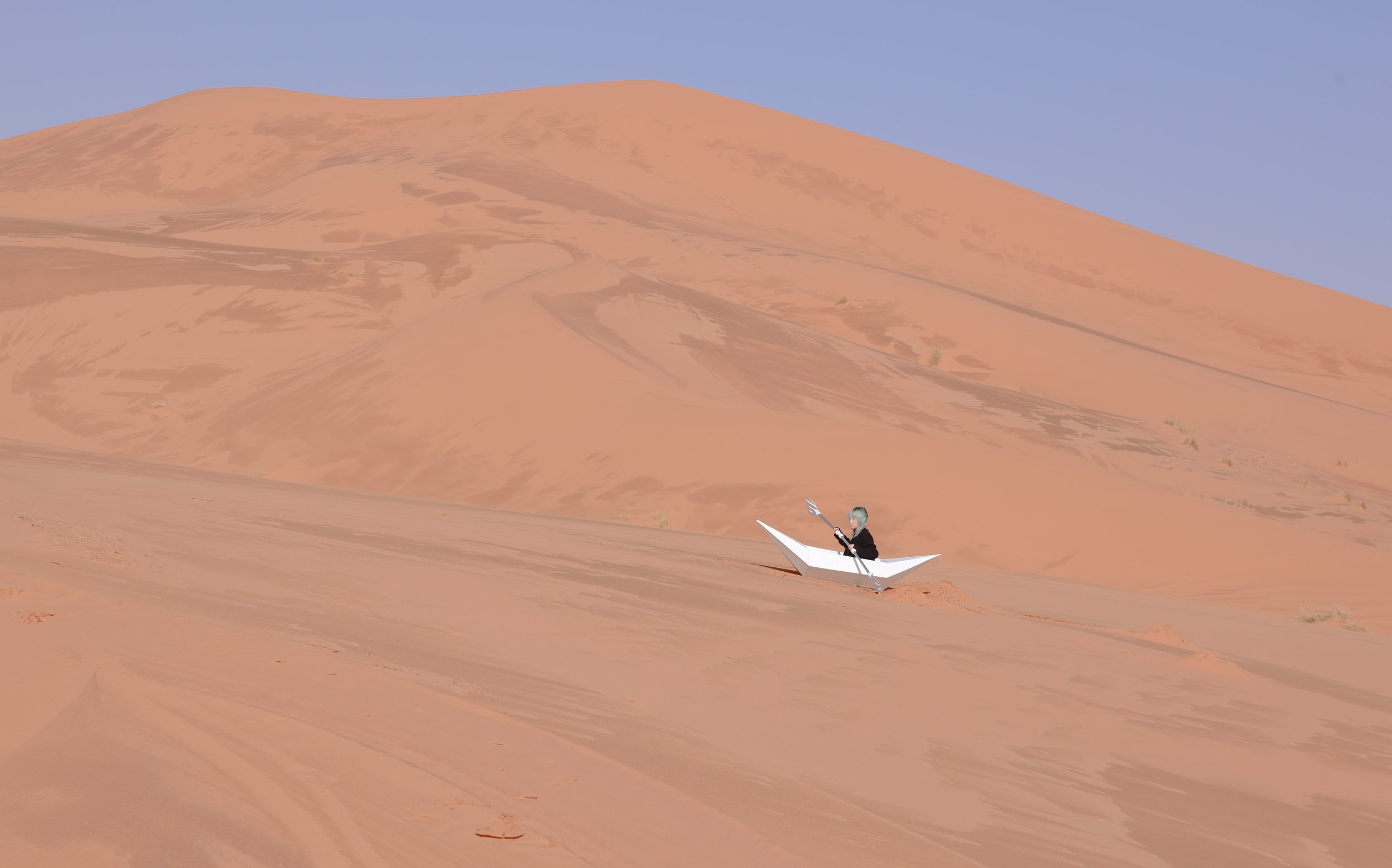 Yili Liu-rowing in the Sahara.jpg