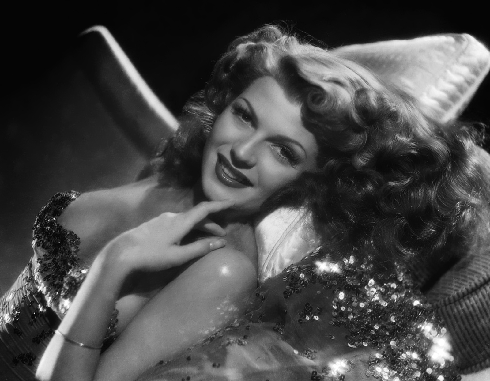 Annex-Hayworth-Rita-You-Were-Never-Lovelier_03.jpg