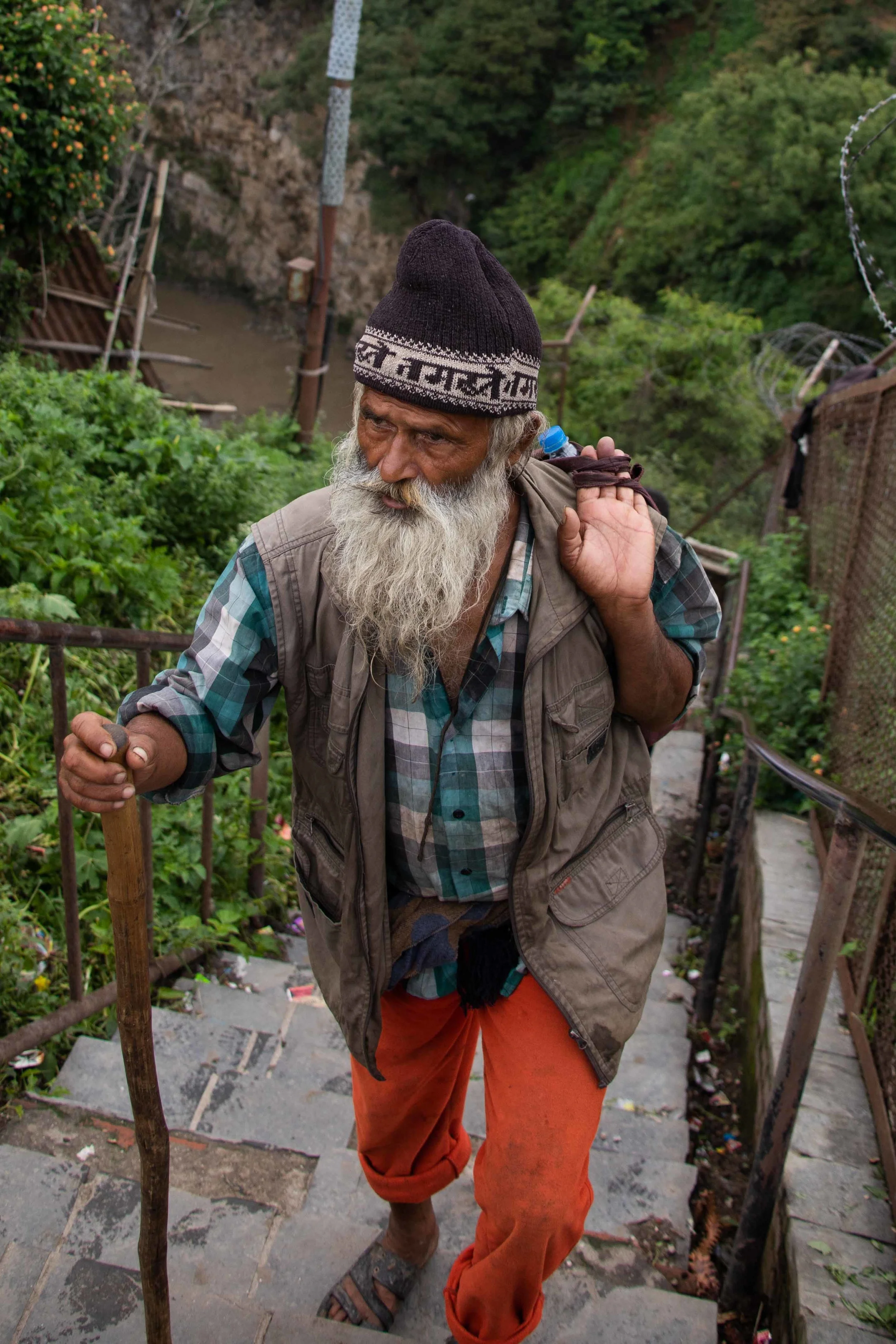 Shree Pashupatinath Temple and photos of daily life in Kathmandu.