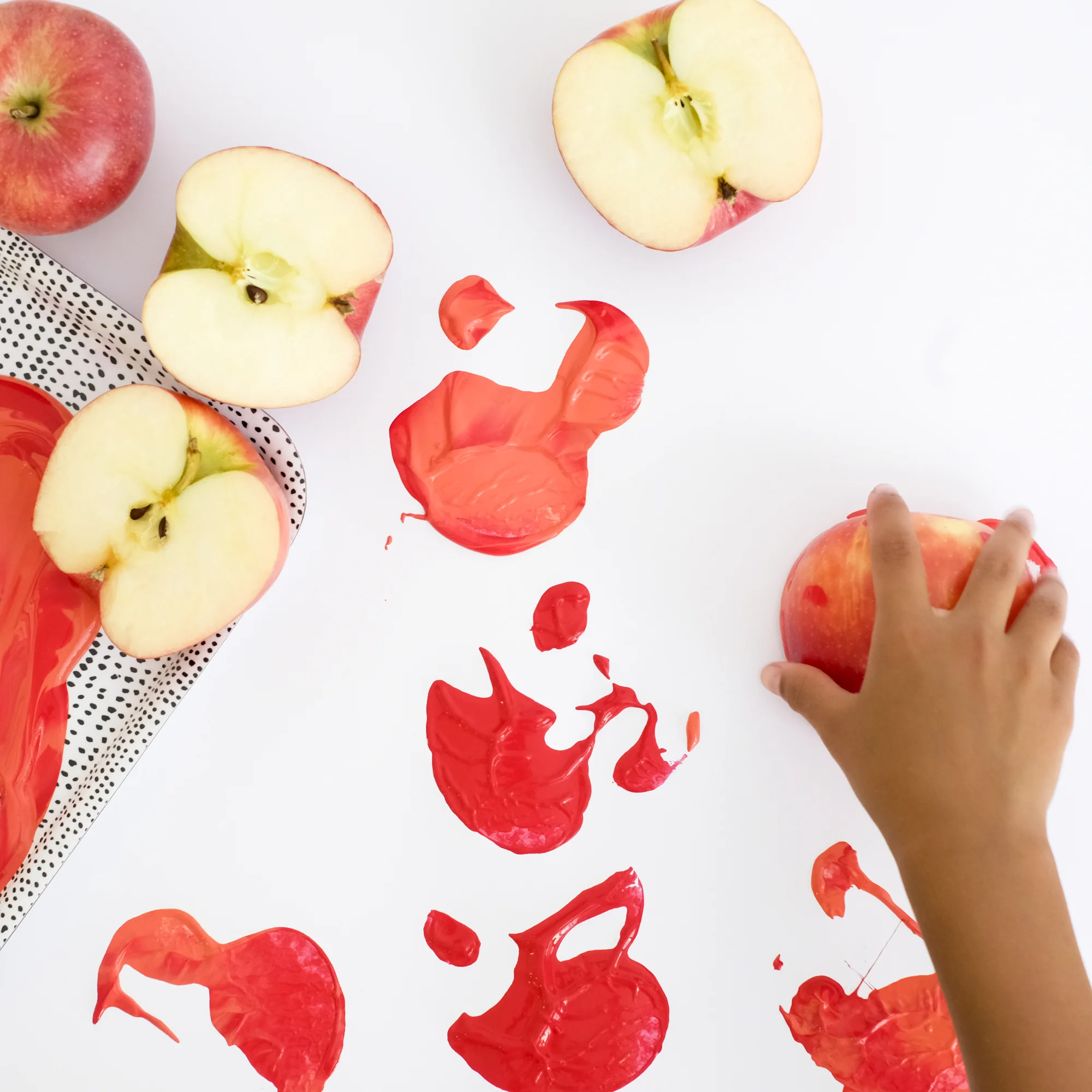 MinniApplePrints_02.jpg