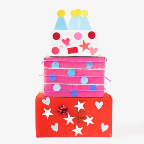Cake Sculpture – Creating with Cardboard