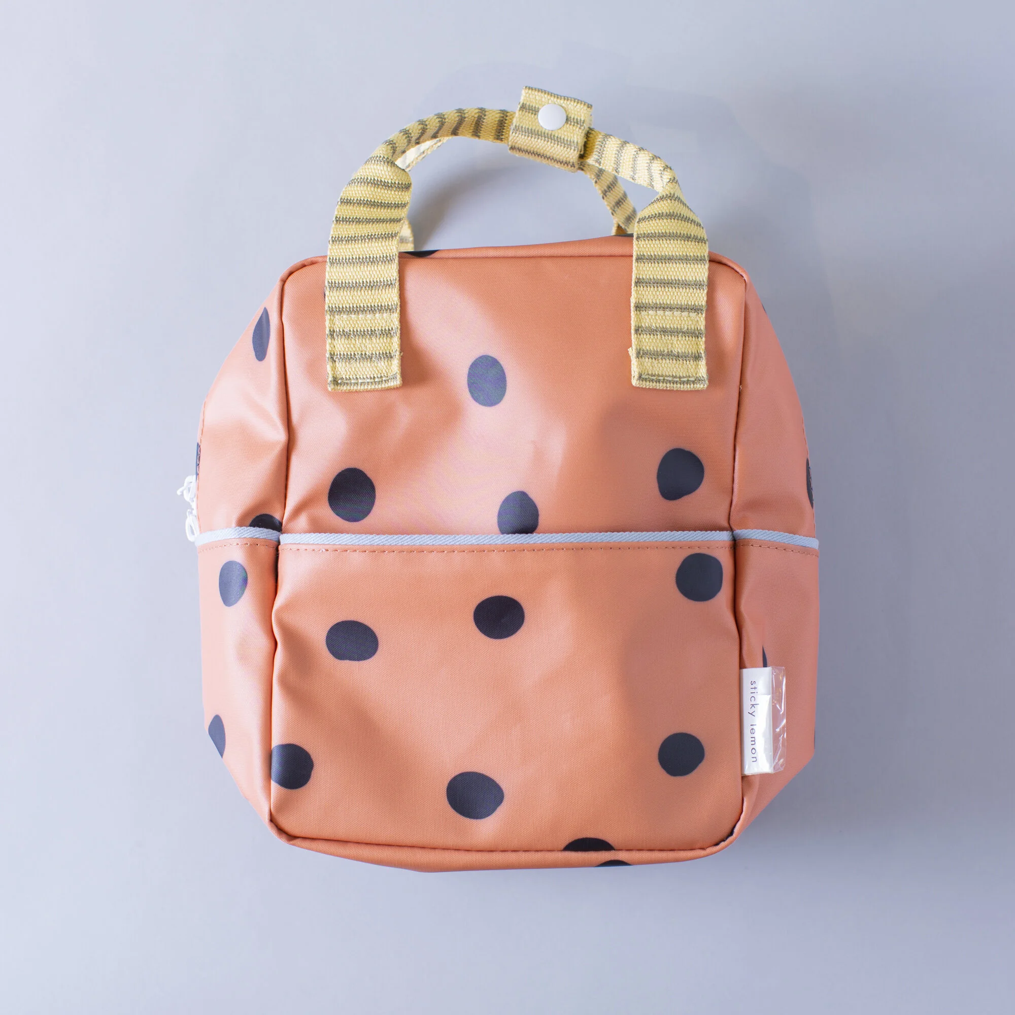 Minni_StickyLemon_BackPack_1.jpg