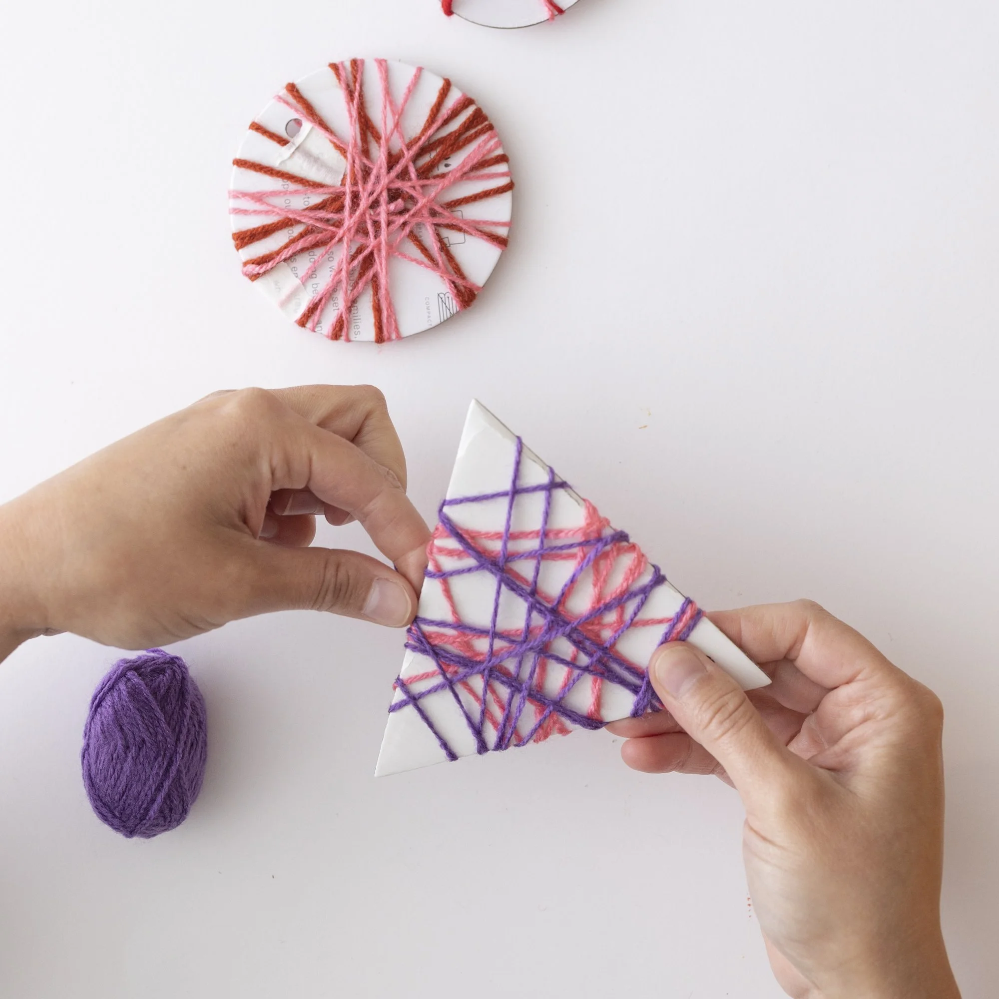 DIY Yarn Mobiles