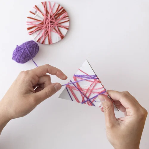 DIY Yarn Mobiles — Minni