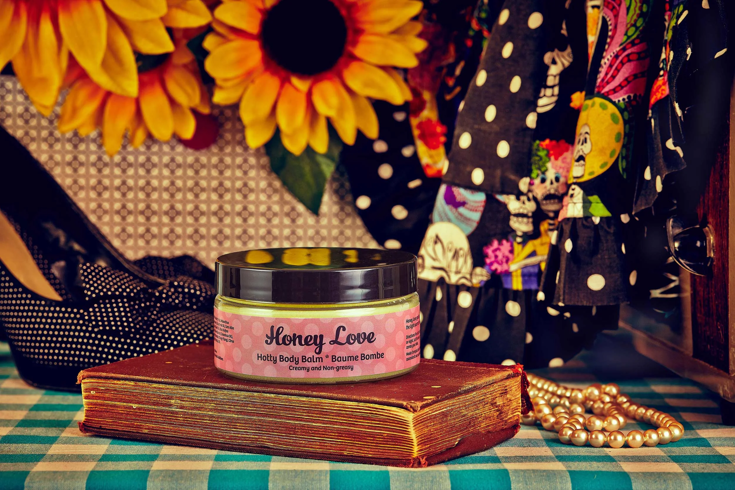 Honey-Love-for-Bee23.ca-SSPACE-WEB.jpg