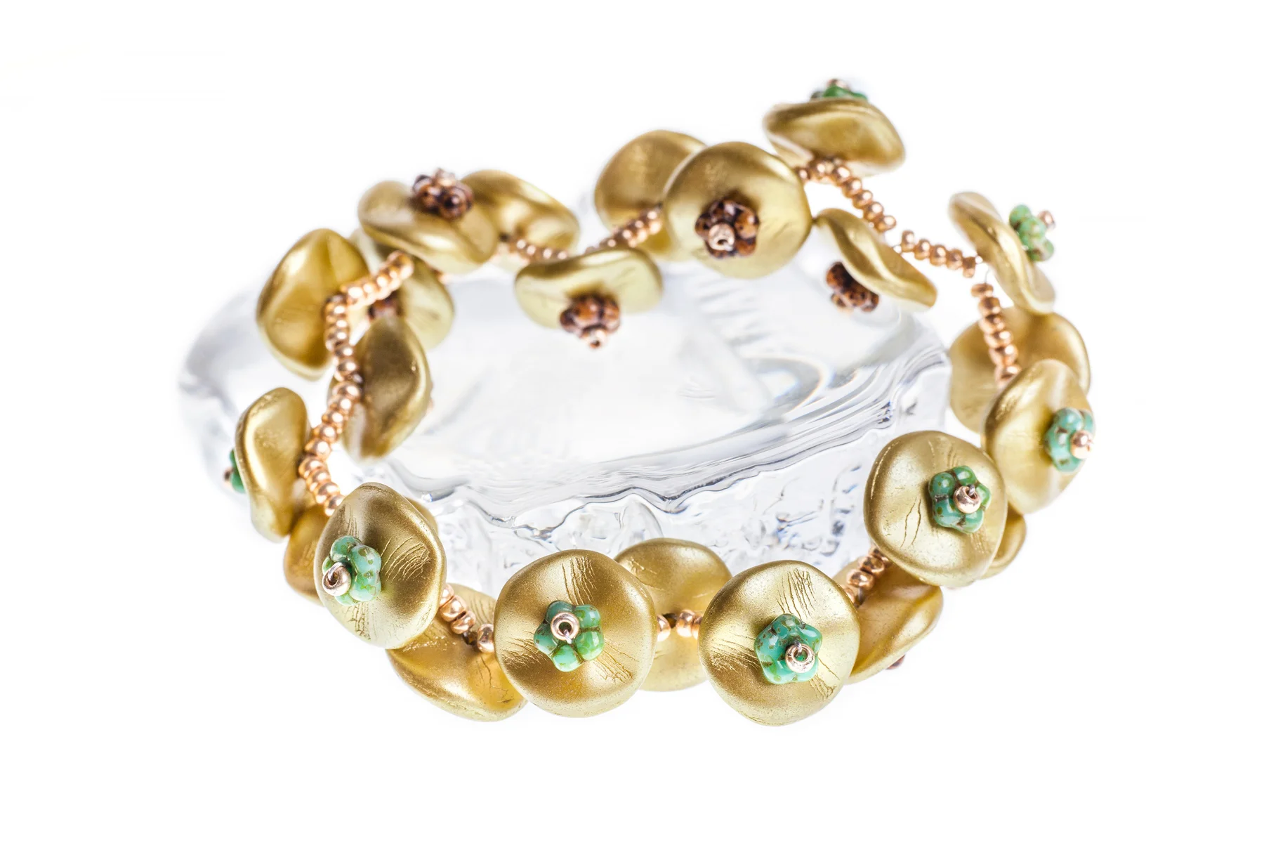Green-Bracelet-Ripple-Beads,-Flower,-Forget-Me-Not-Beads-Lena-Gillespie-034-SSPACE-WEB.jpg