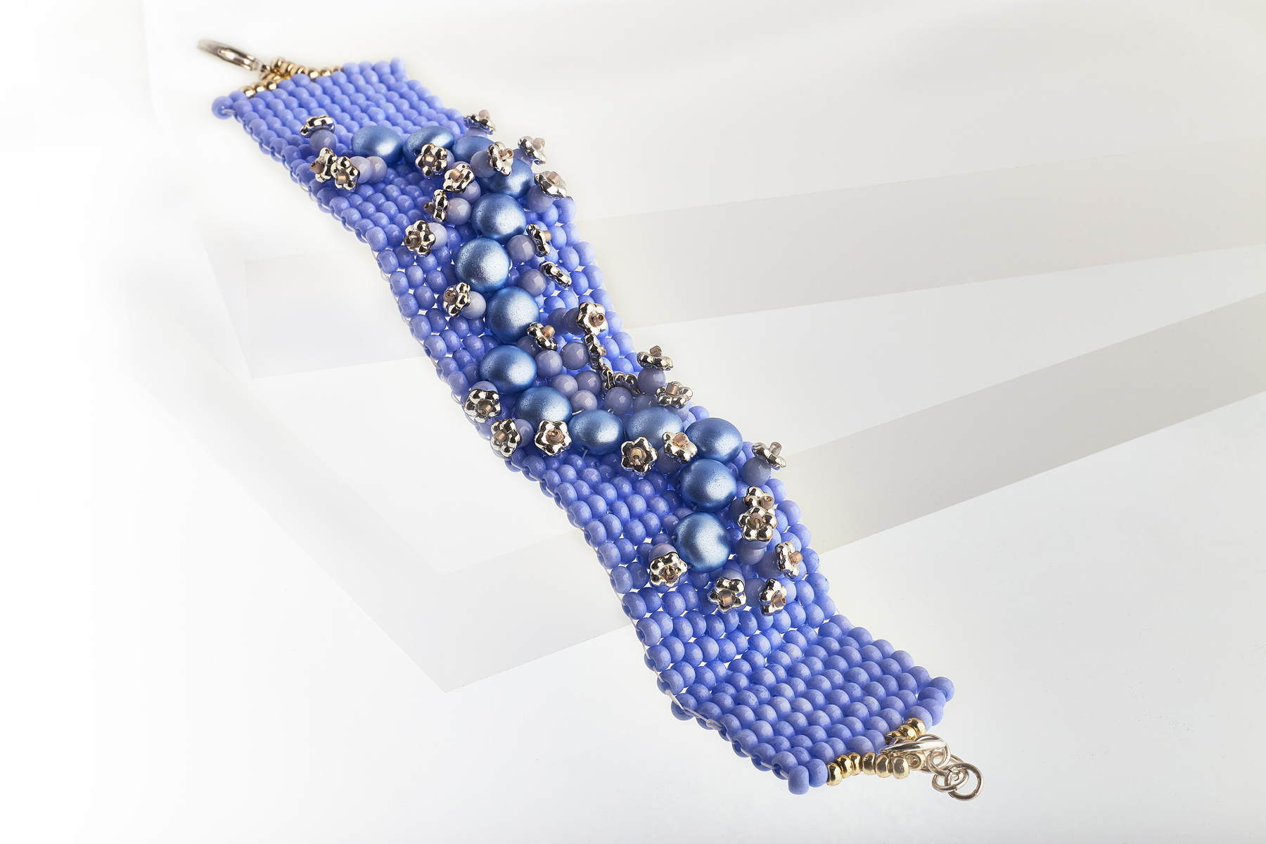 Purple-Bracelet-by-Jennifer-Hunt-080-flat-SSPACE-WEB.jpg