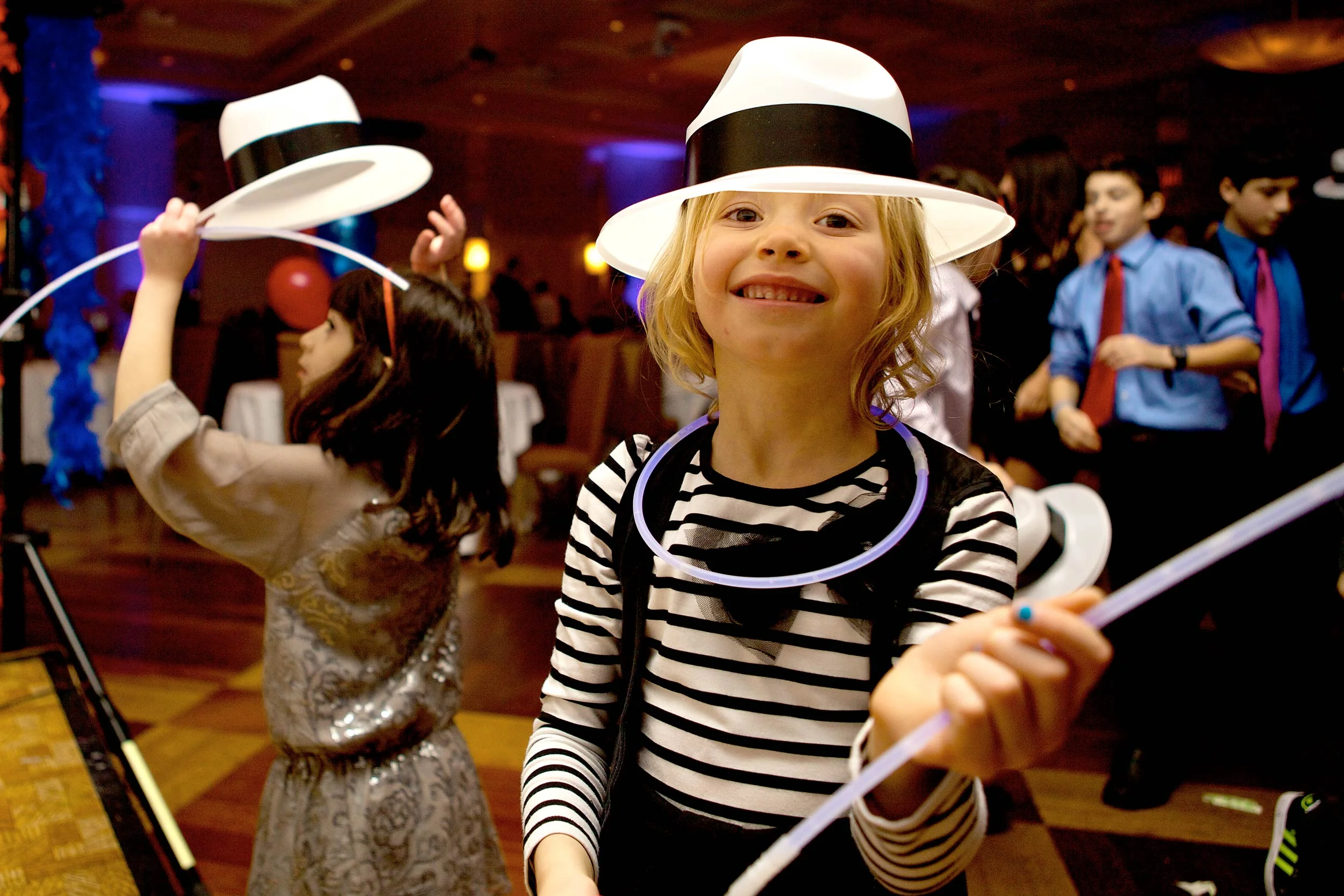 Dancing-at-end-of-the-night---2-little-girls-SS.jpg