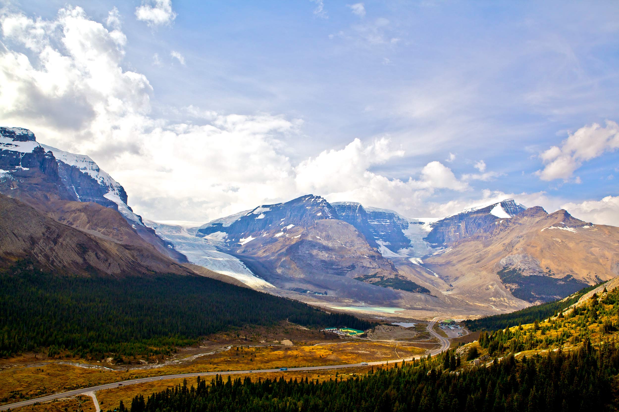 Out-West-amazing-valley-.jpg