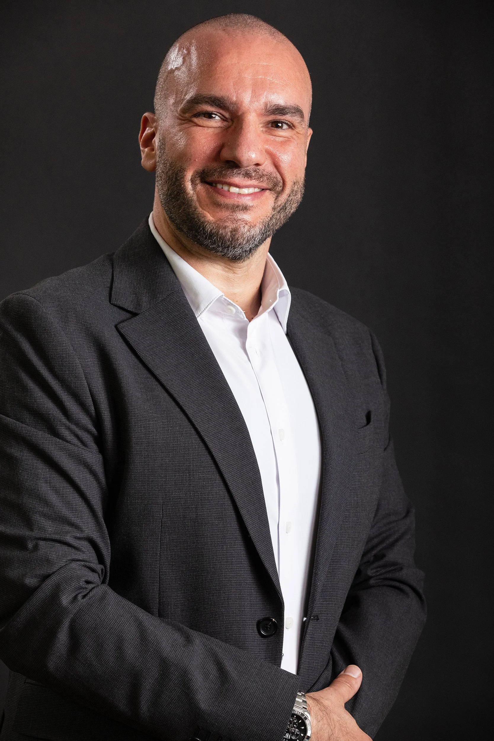 untitled-083_V1_Vivid_FOR WEB 2500px.jpg