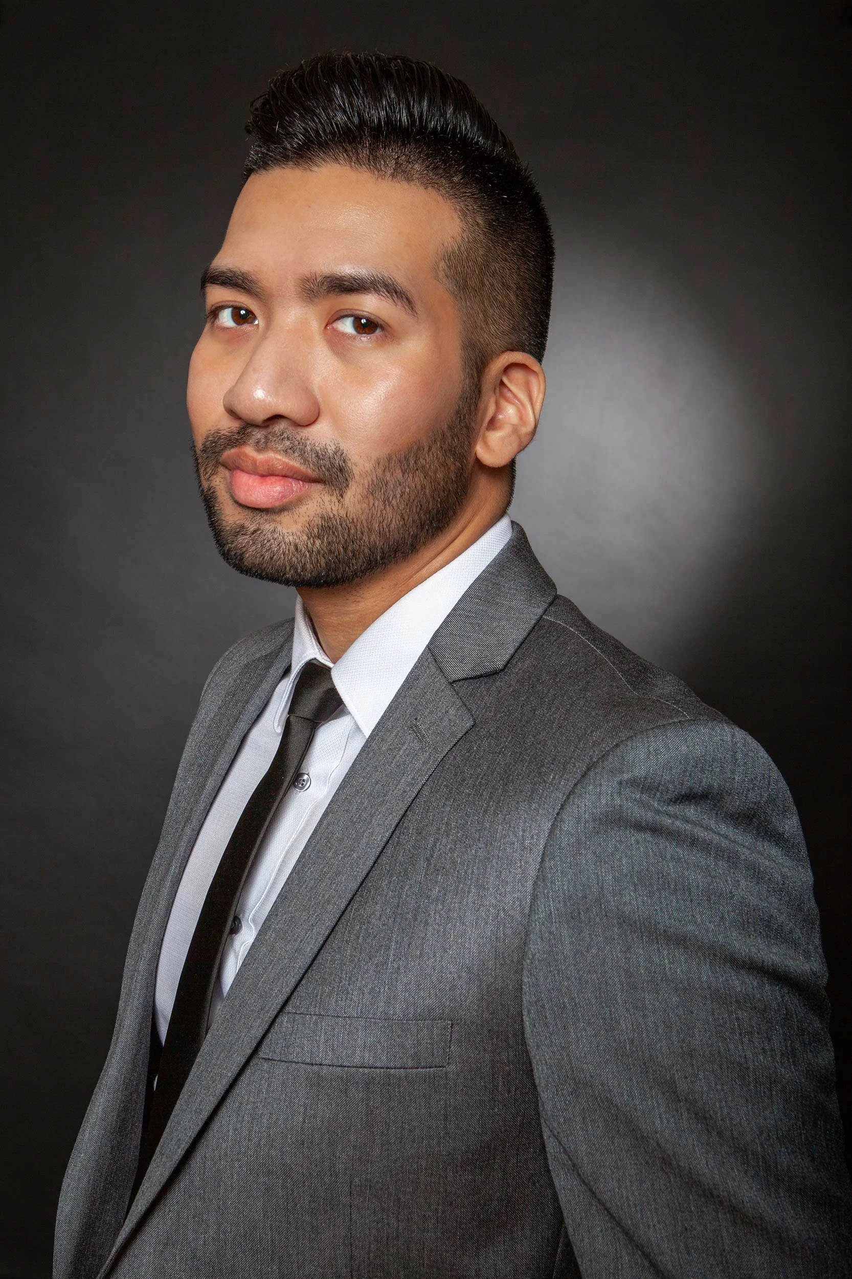 Adam-Ismail-Stylish-Side-Portrait-HEADROOM.-2500PX-FOR-SS-WEB-0448.-495KB.jpg