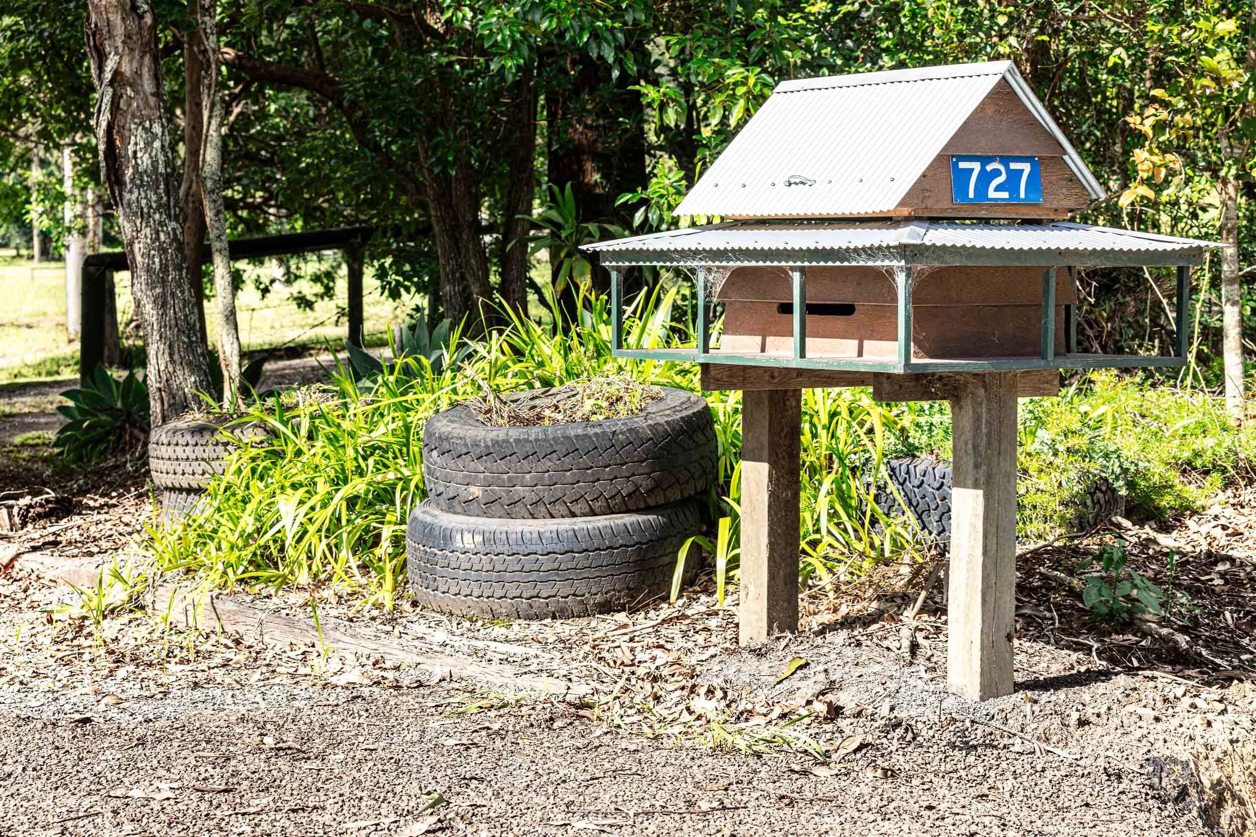 Old-Colonial-Miniature-House.-Adapt.-Lands.-Summer01.-Pop.-2500PX-FOR-SS-WEB.-517KB-0728.jpg