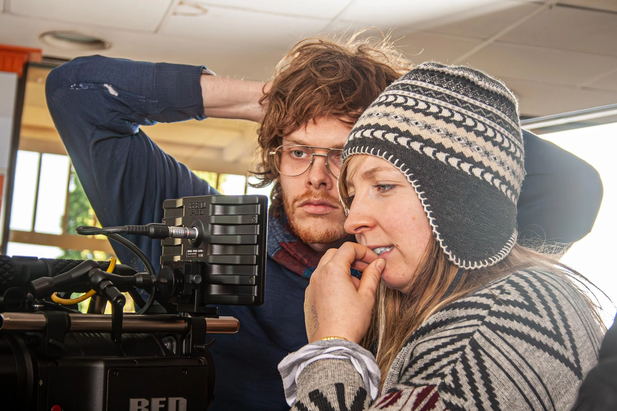 Director-Kelly-and-Camera-Assistant-8607.-2500PX-FOR-SS-WEB.jpg