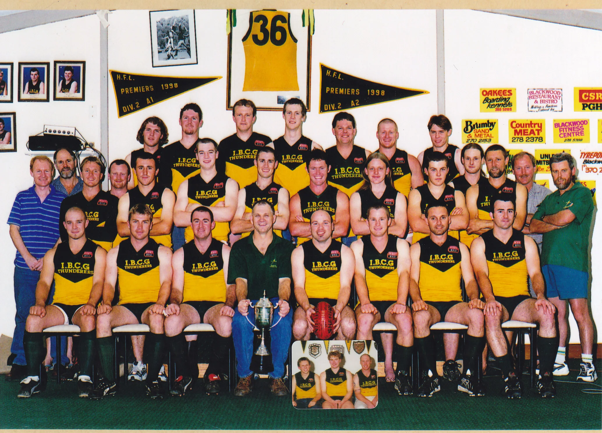 The team photo of the 1998 Premiers