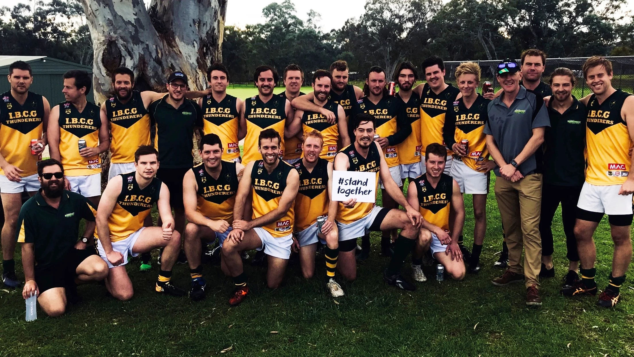 For the Indigenous round and reconciliation week the B's took a team photo for the #StandTogether campaign