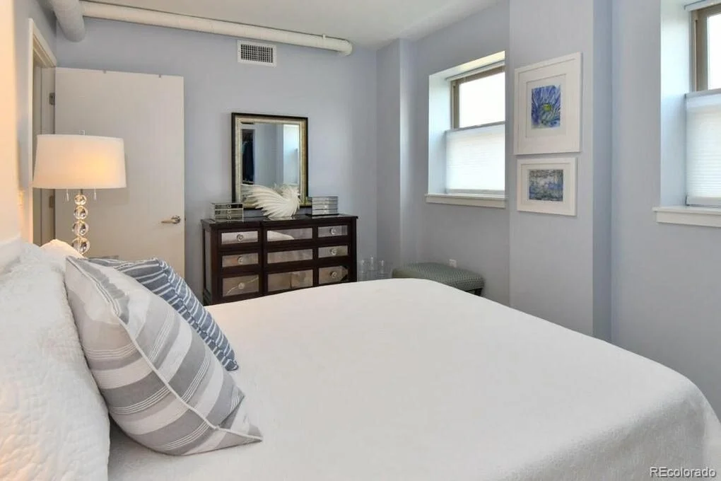 Untitled-2_0008_Layer 8.jpg