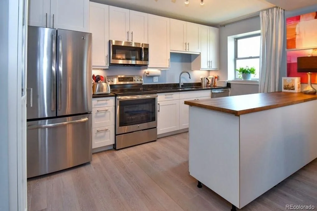 Untitled-2_0010_Layer 6.jpg