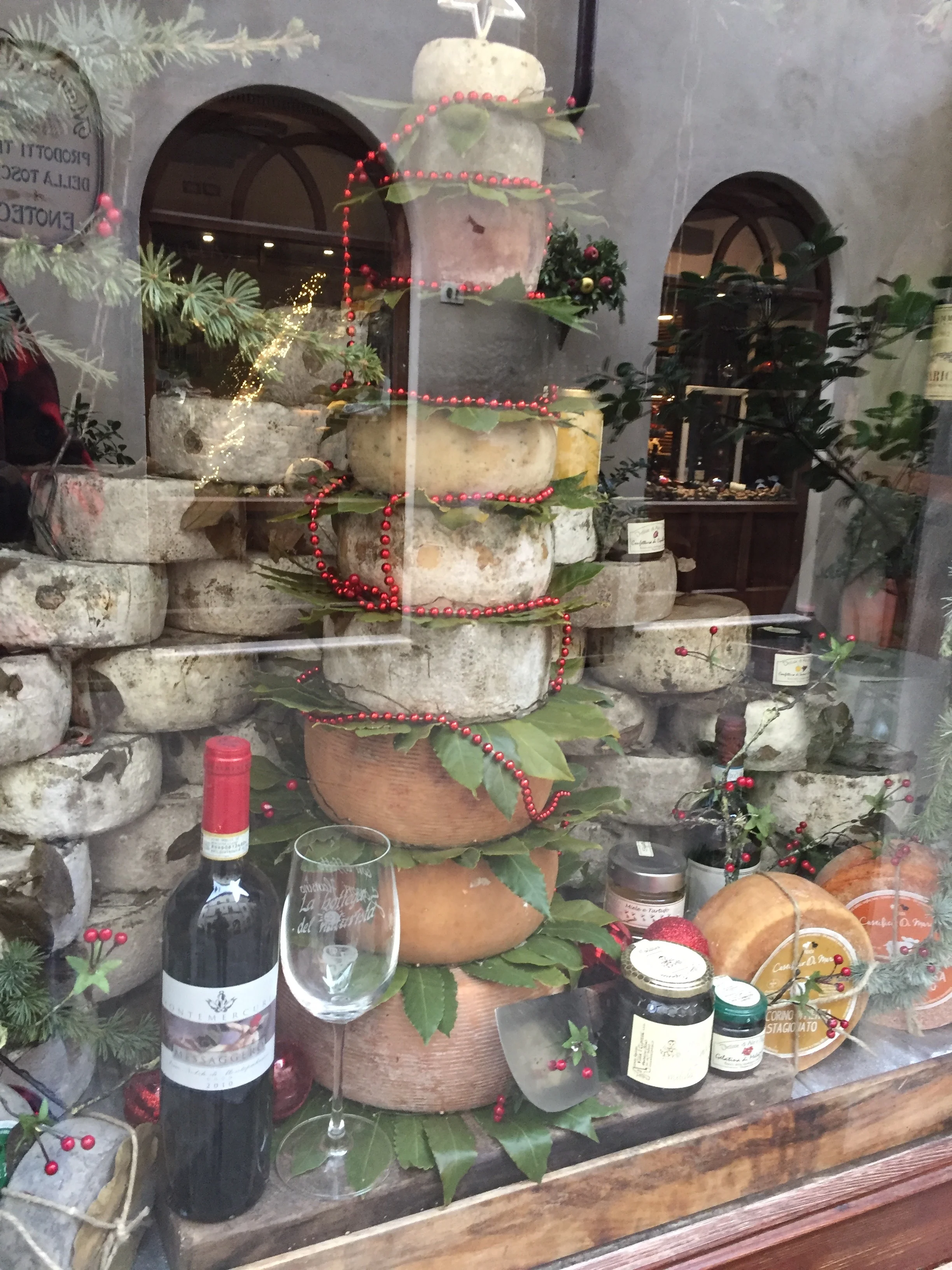 nido cakes in window.jpg