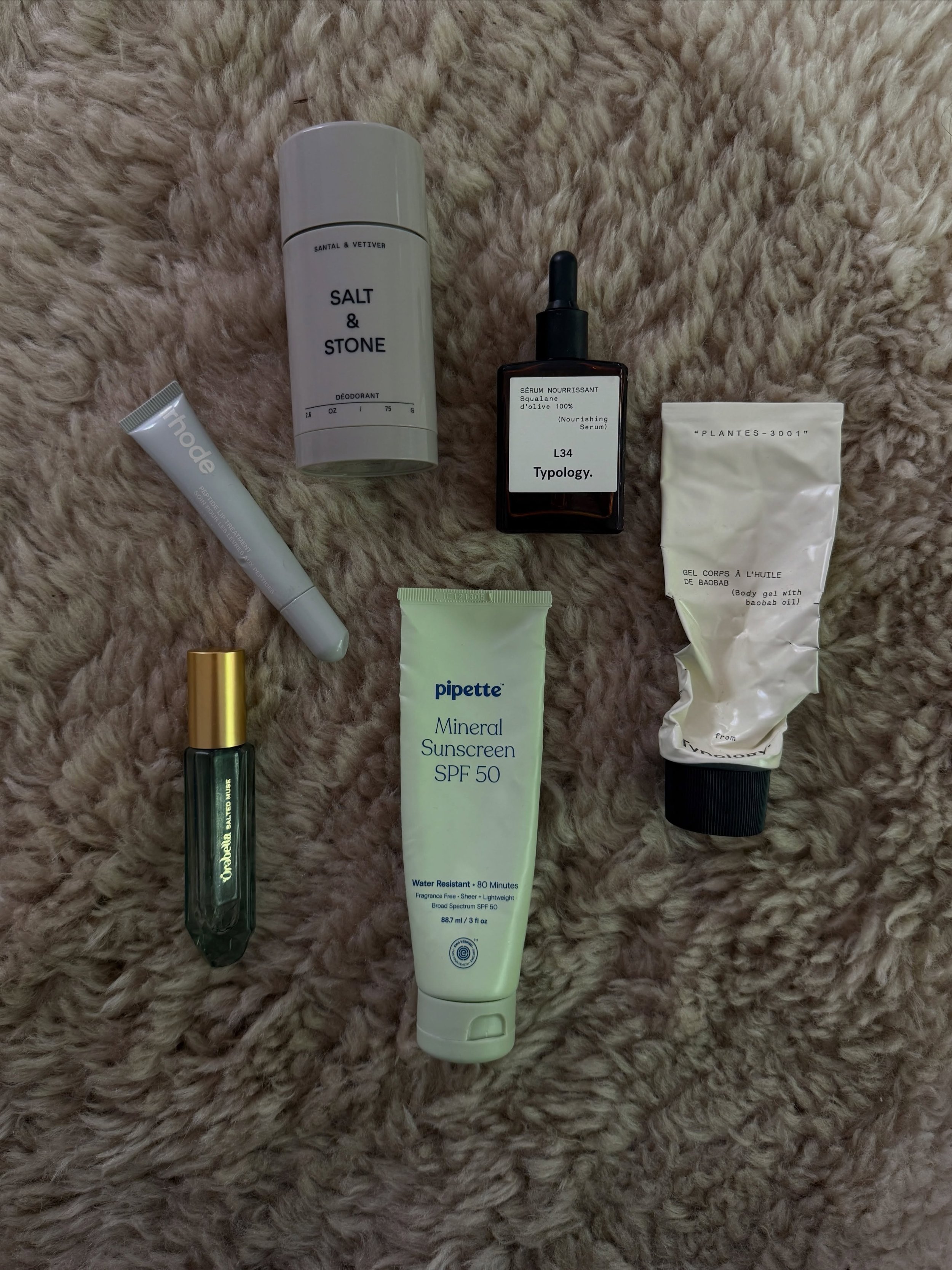 The 6 products I&rsquo;m obsessed with and have used down to the very last drop:

Body gel from @typologyparis 🤎 I used this on my stomach for stretch marks but also when I ran out of face oil I used it with my gua sha every morning and it worked so